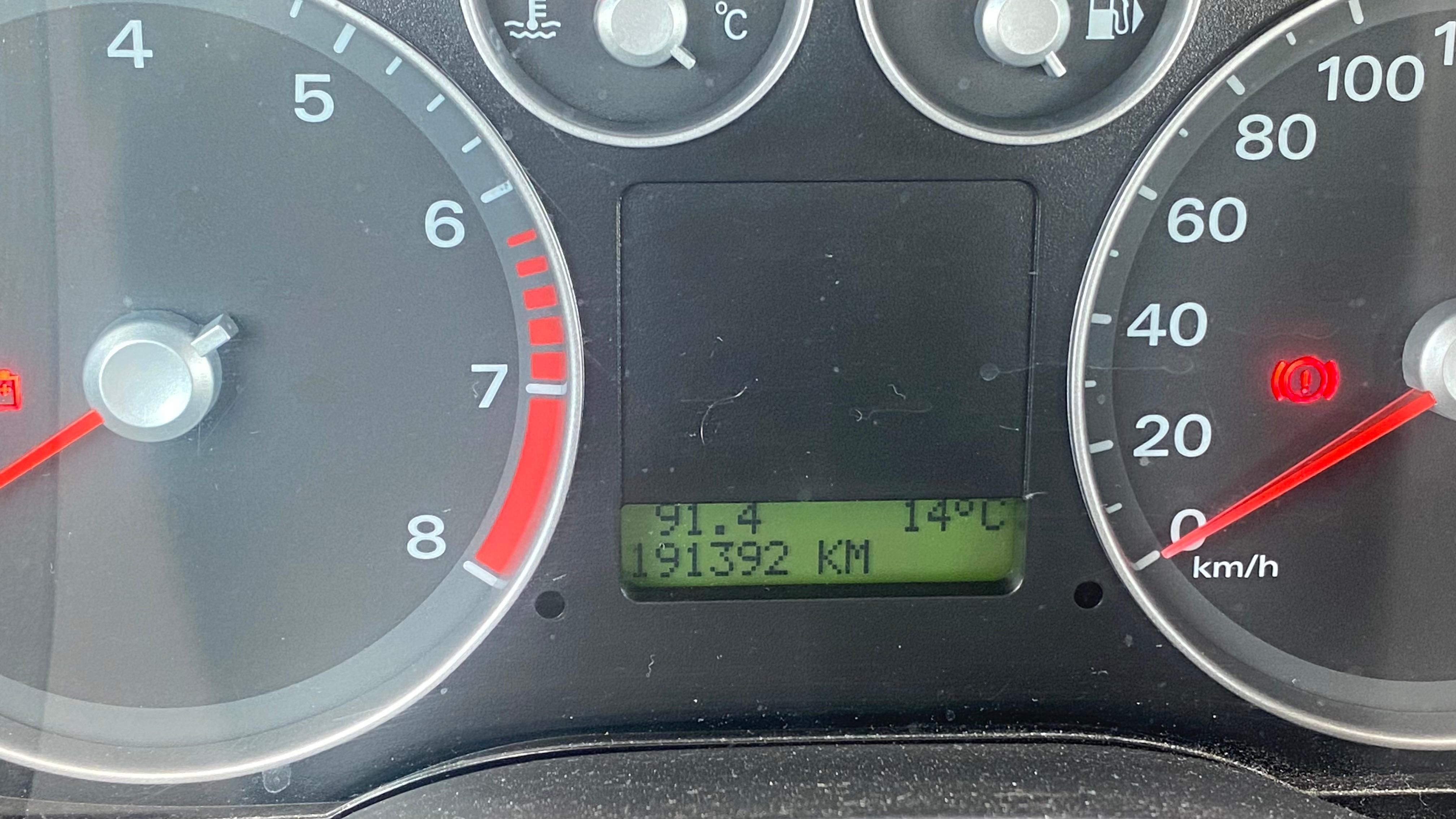 Ford C-MAX, 1.8 Benzin - fotka 2