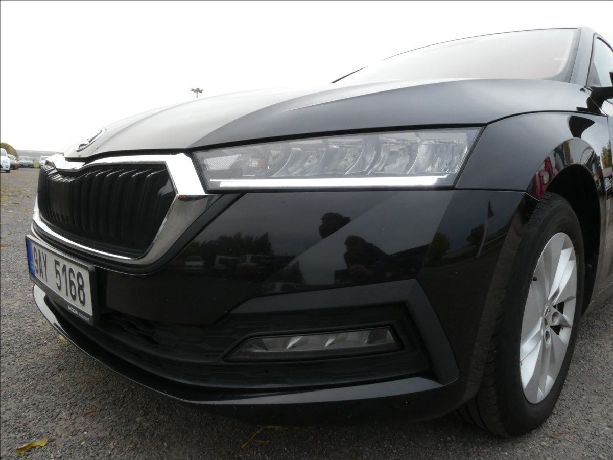 Škoda Octavia, 2,0 TDi 110kW serviska,ČR,DPH - fotka 4