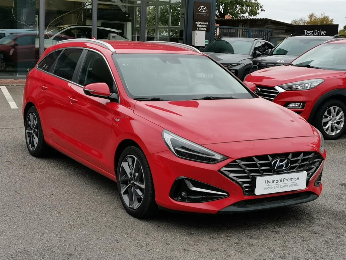 Hyundai i30, 1,5 T-GDI Smart kombi DCT - fotka 3