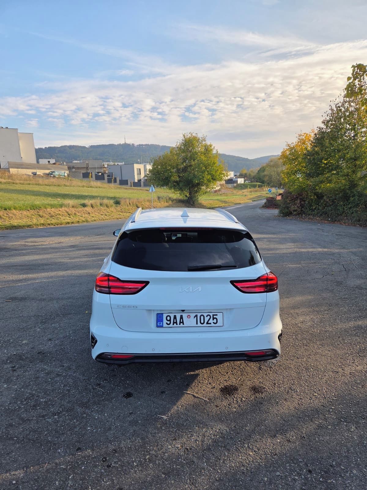 Kia Cee´d SW, Kia Ceed Top SW, ČR, Záruka - fotka 4