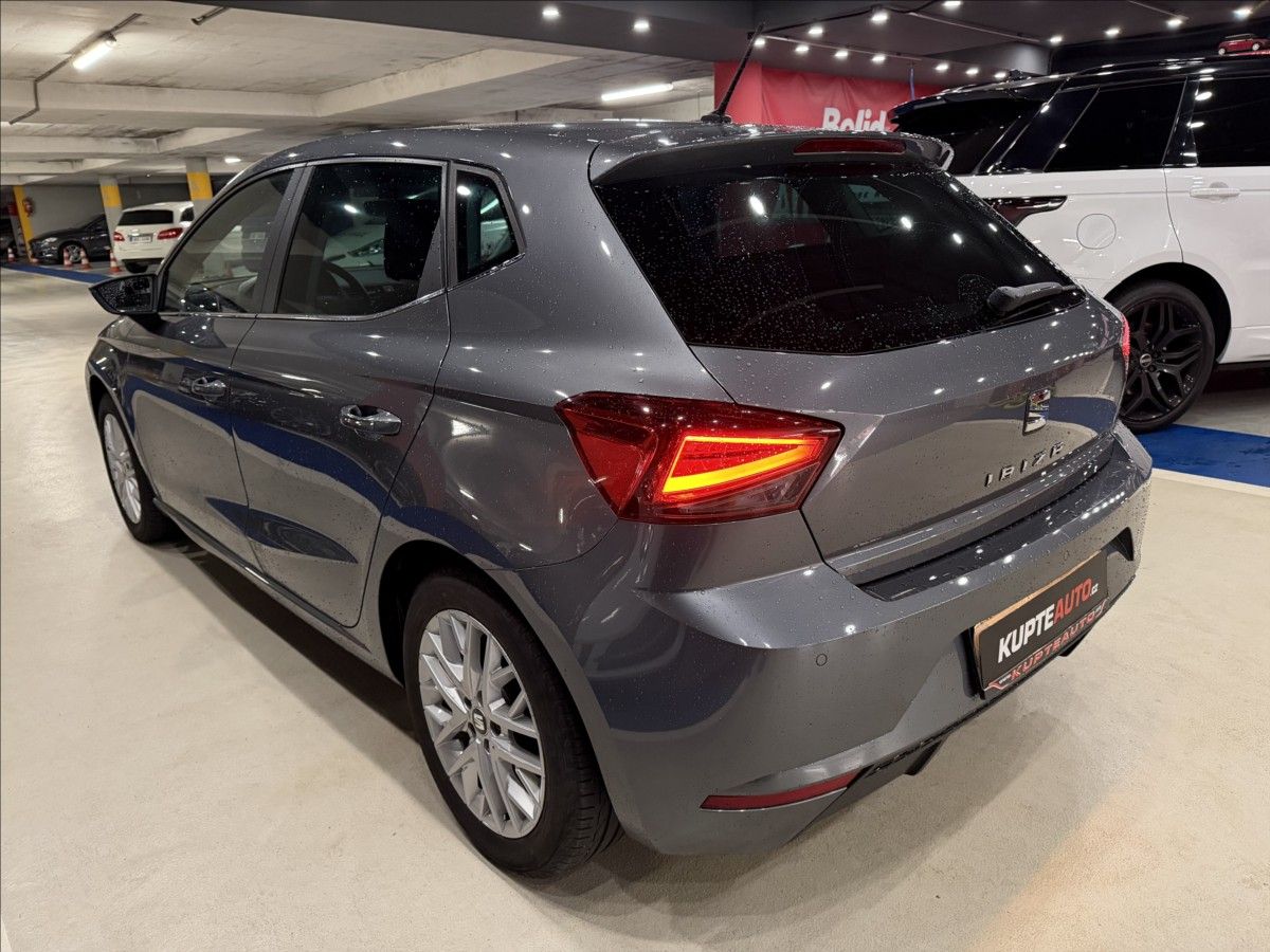 Seat Ibiza, 1,0 TSI - JAK NOVÁ - fotka 6