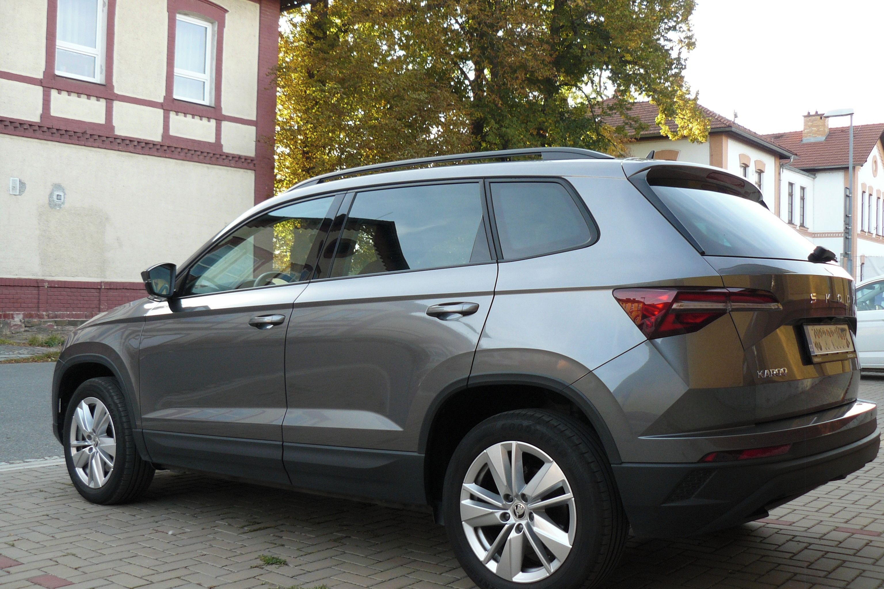 Škoda Karoq, 1.5 TSI 110 kW, Fresh, 2024 - fotka 4