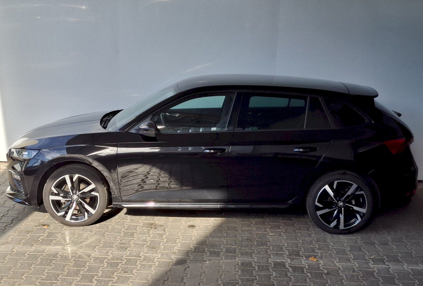 Škoda Scala, MONTE CARLO TS 110/1.5 M6F - fotka 3