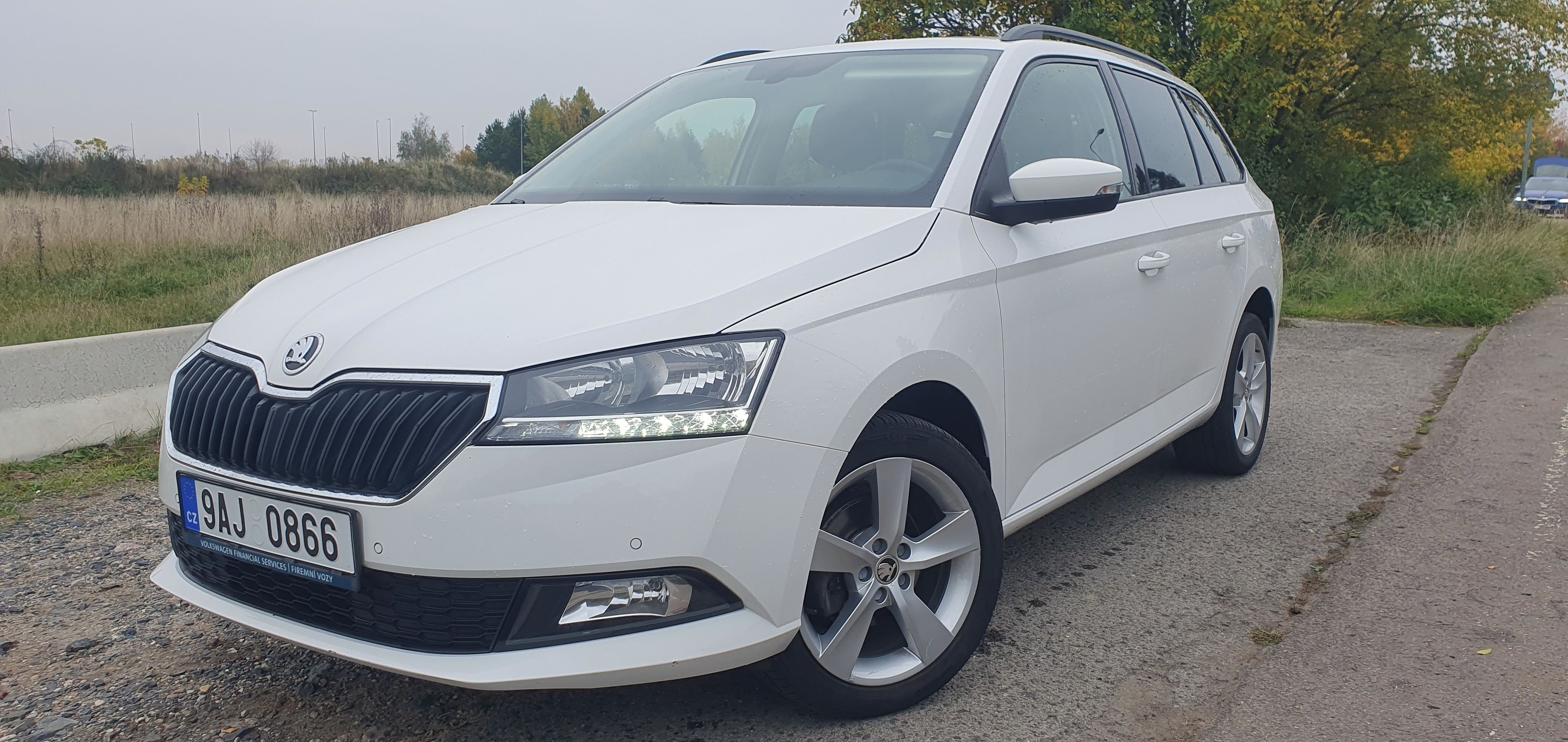Škoda Fabia, 1.0Tsi 70kw,Ambi+,ČR,AC+PDC,1M