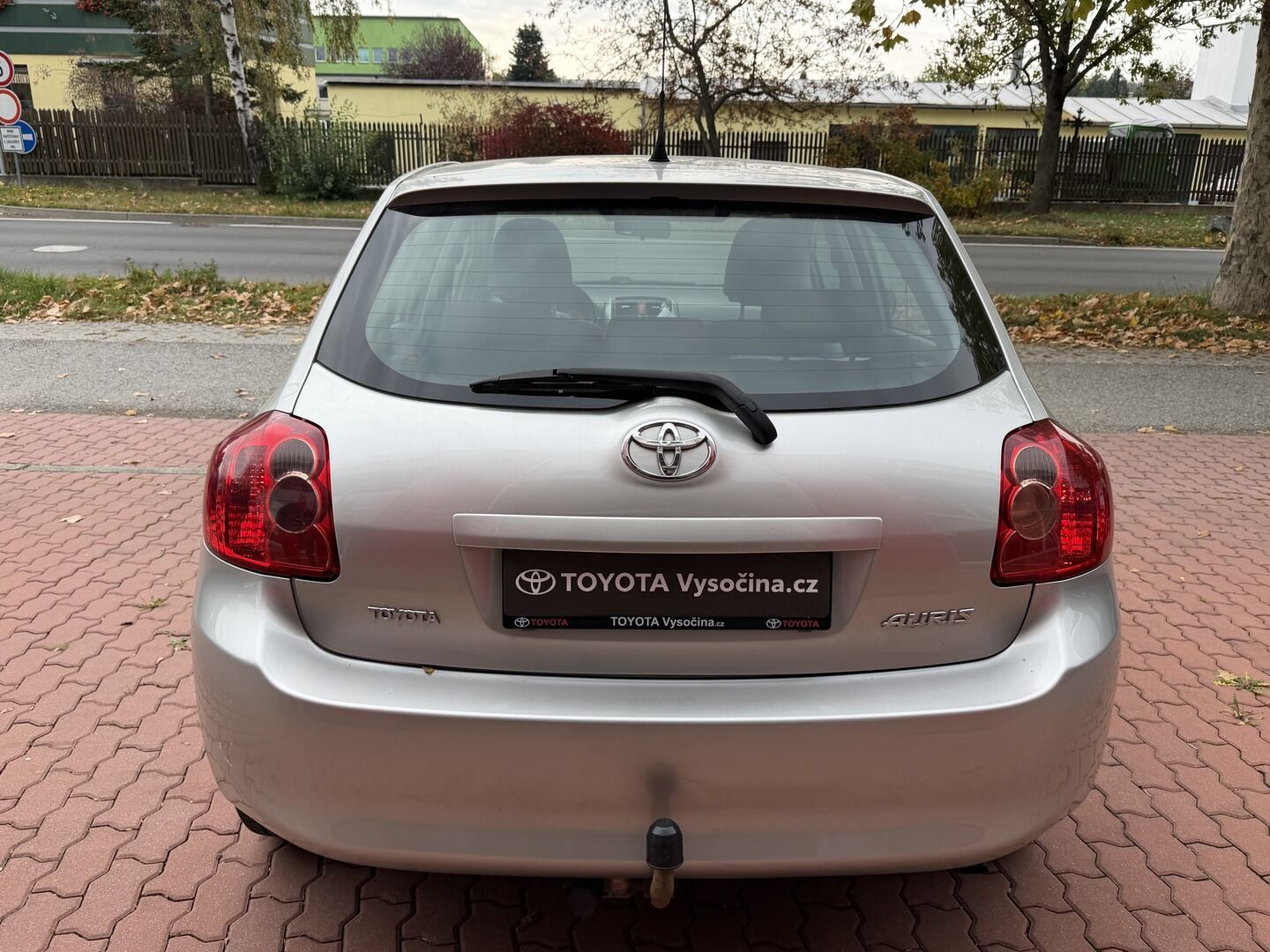 Toyota Auris, 1,3 VVT-i 74 kW - fotka 6