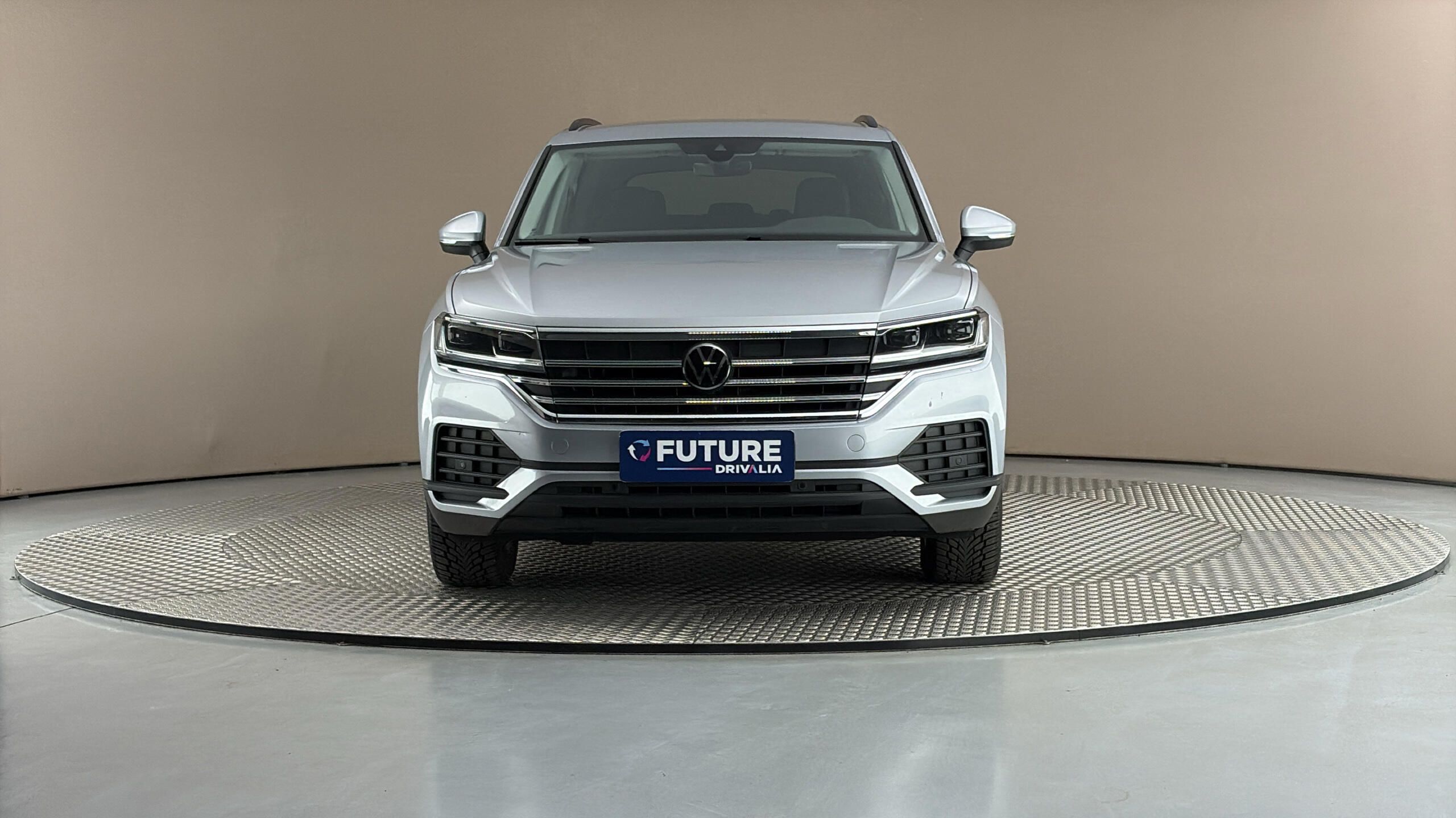 Volkswagen Touareg, 3.0 TDI Tiptronic - fotka 3