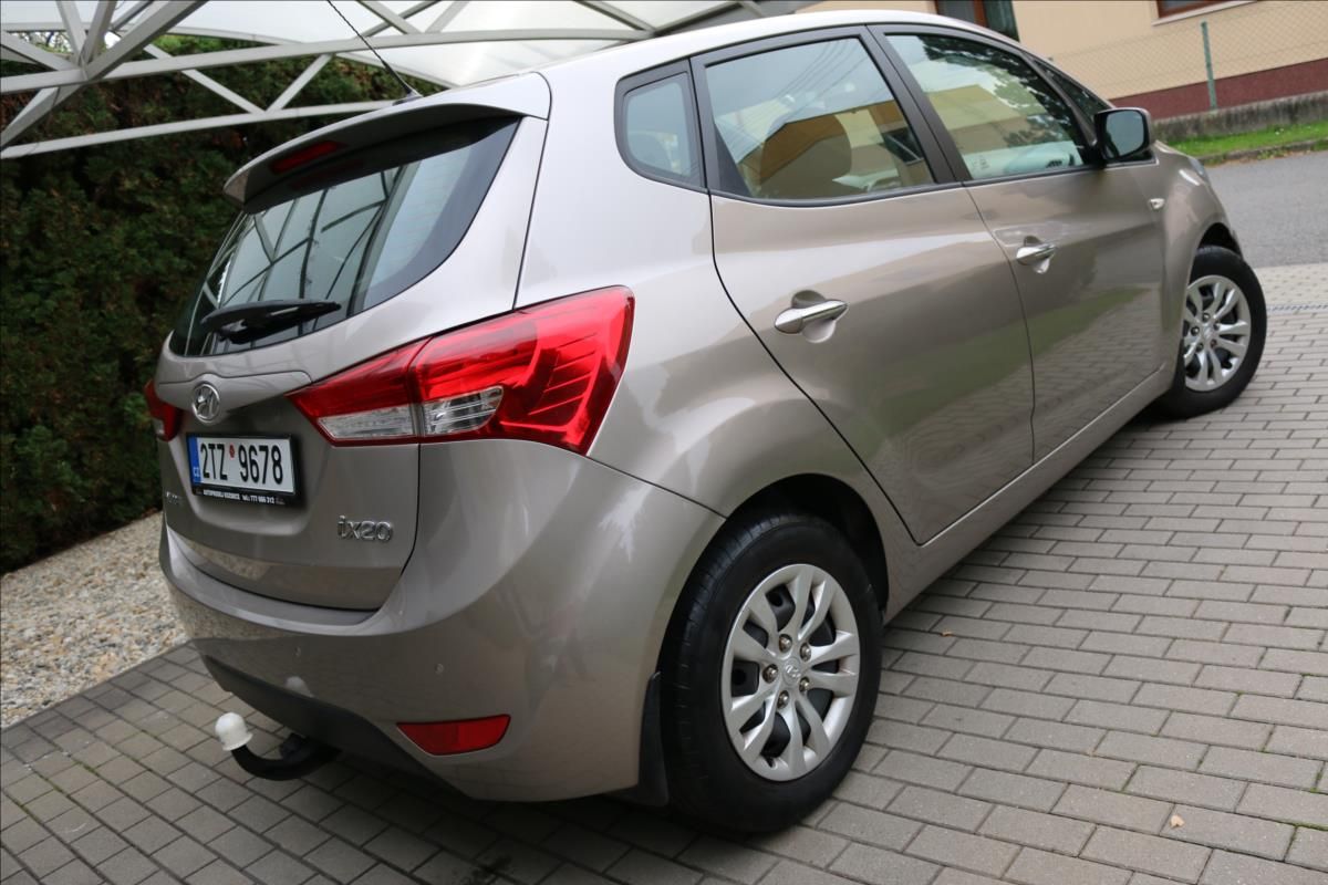 Hyundai ix20, 1,6 91kW,1 majitel ČR,Tažné - fotka 5