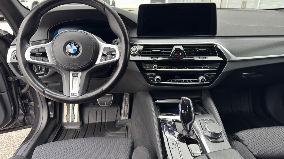 BMW Řada 5, 530e xDrive Mpaket - fotka 6