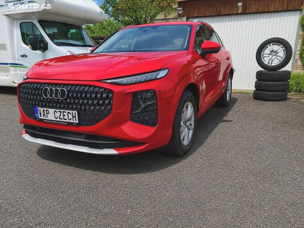 Audi Q3, 2.0TDi 150k DSG 2026 Sleva500t