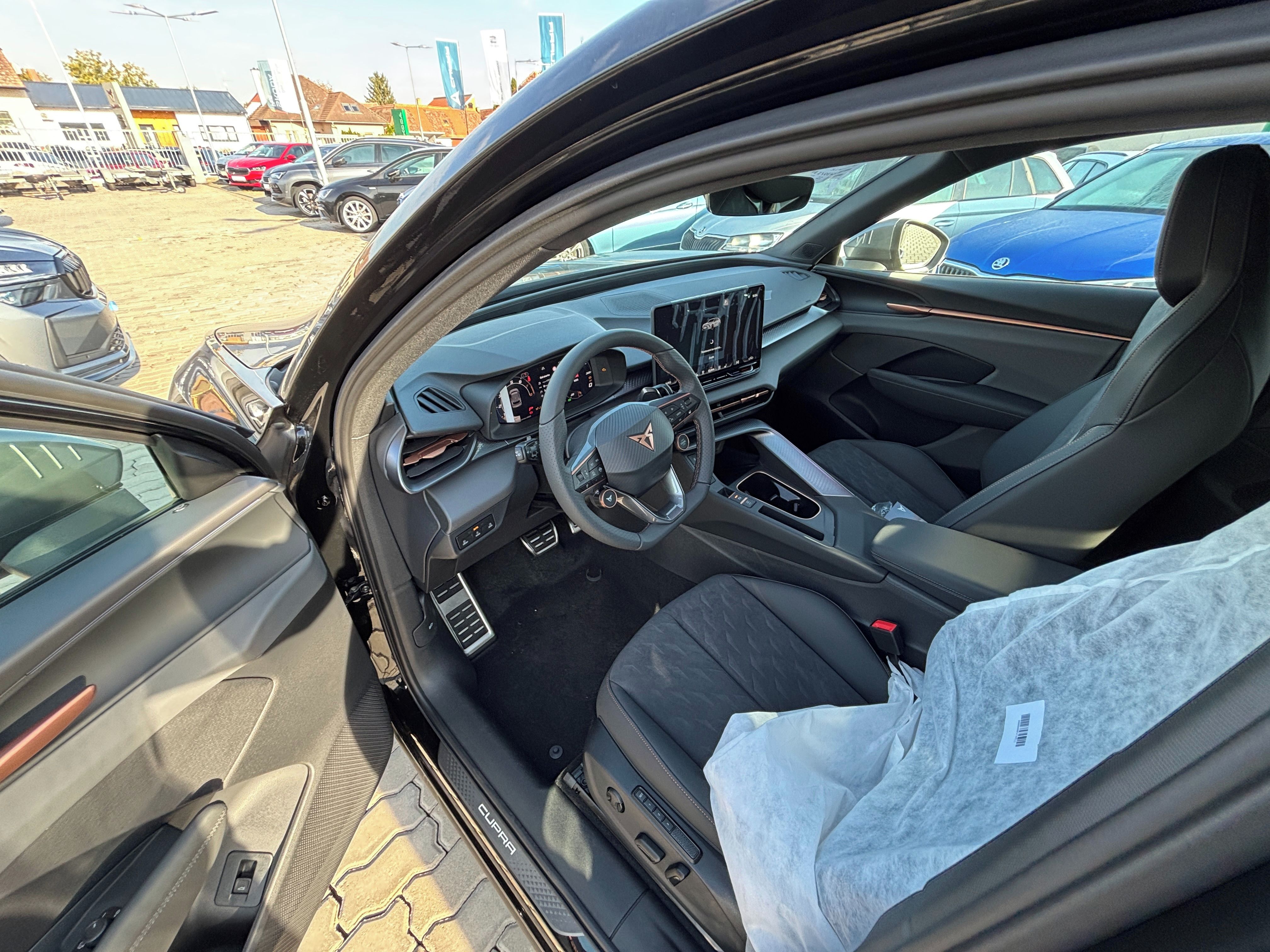 Cupra Terramar, 2.0 TSI 204k DSG 4WD - fotka 5