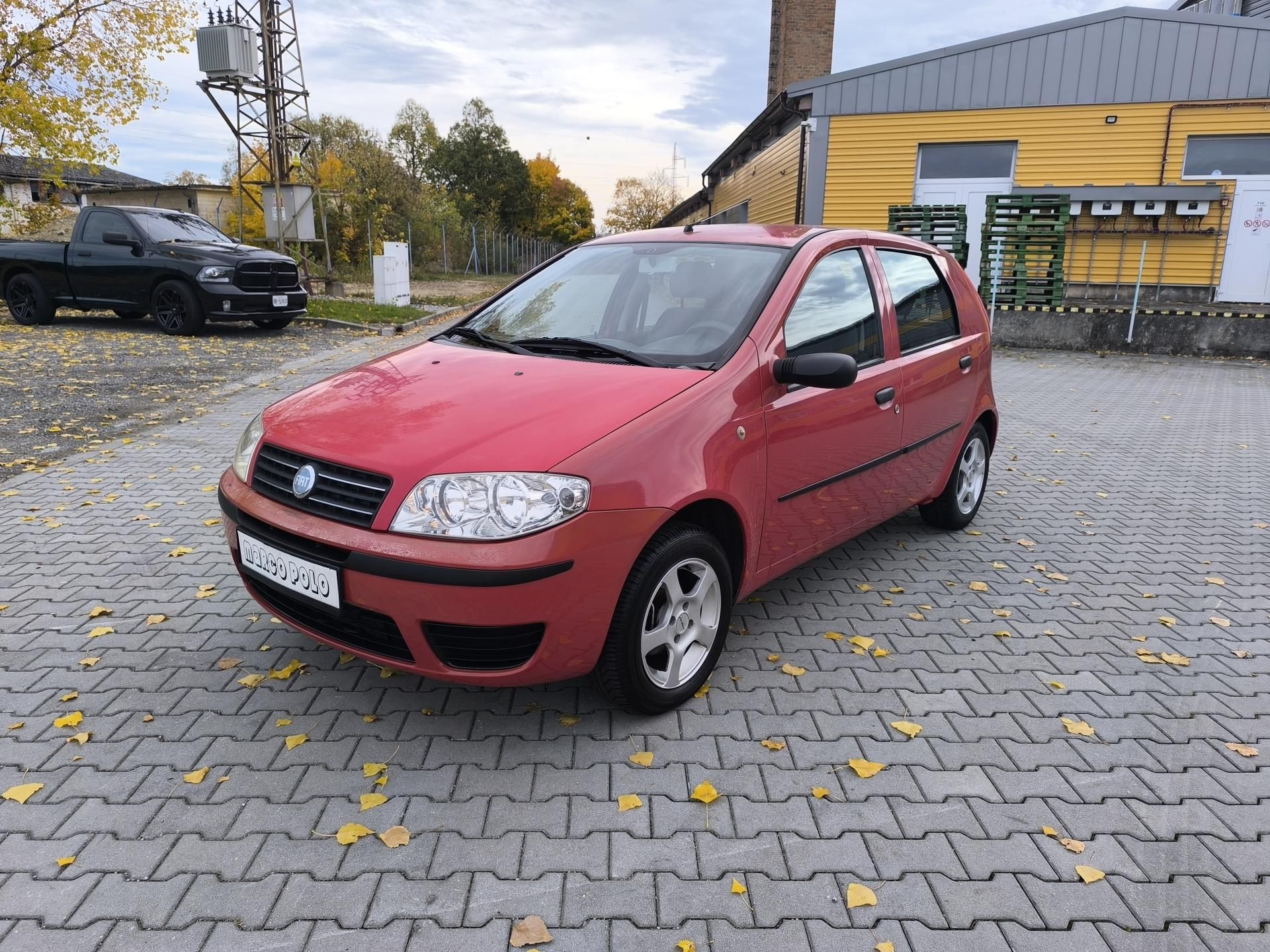 Fiat Punto, 1.3 DOLOŽENÉ KM,SERVISNÍ KN - fotka 3
