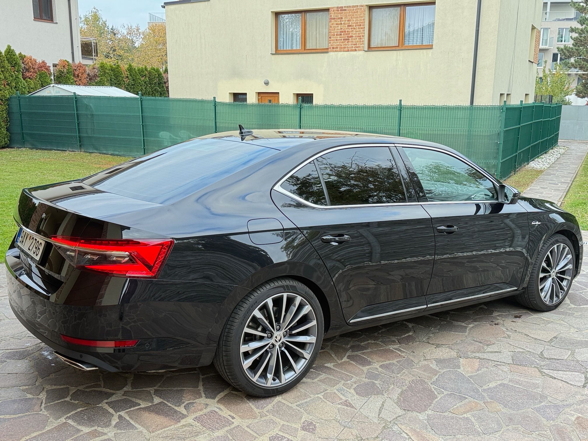 Škoda Superb, III 2.0 TSI L&K 206KW 4x4 - fotka 6