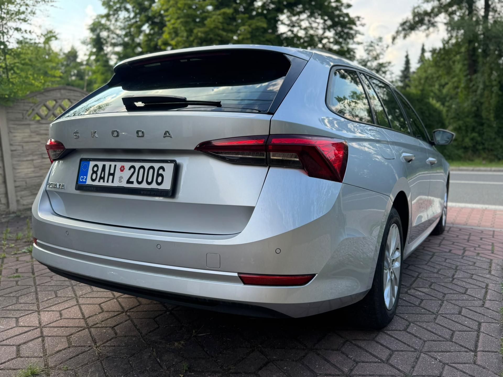Škoda Octavia, 2.0TDi 1.MAJ. ČR DPH SERVISKA - fotka 6