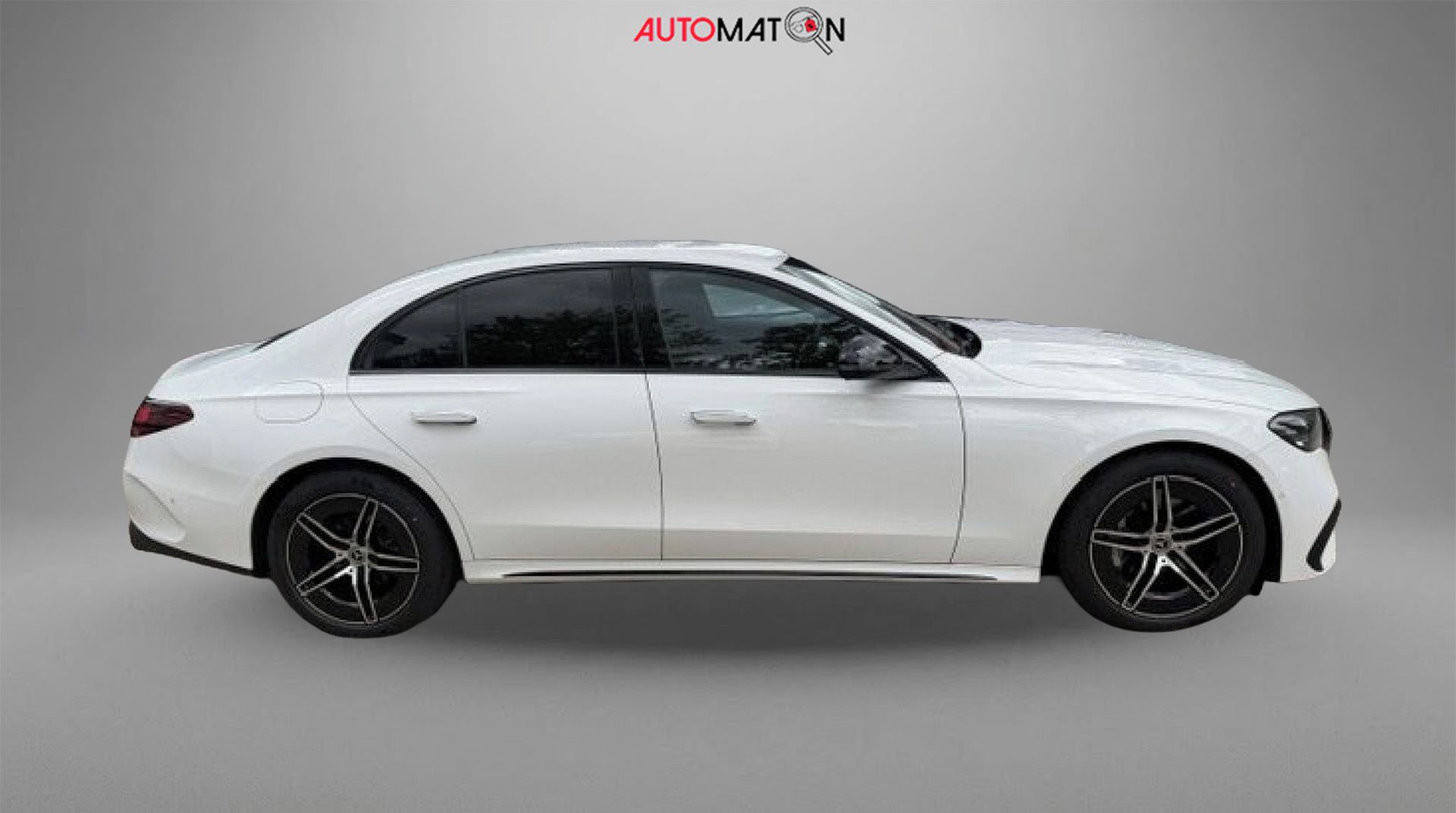 Mercedes-Benz Třídy E, 220d 4M AMG Night Distronic - fotka 3