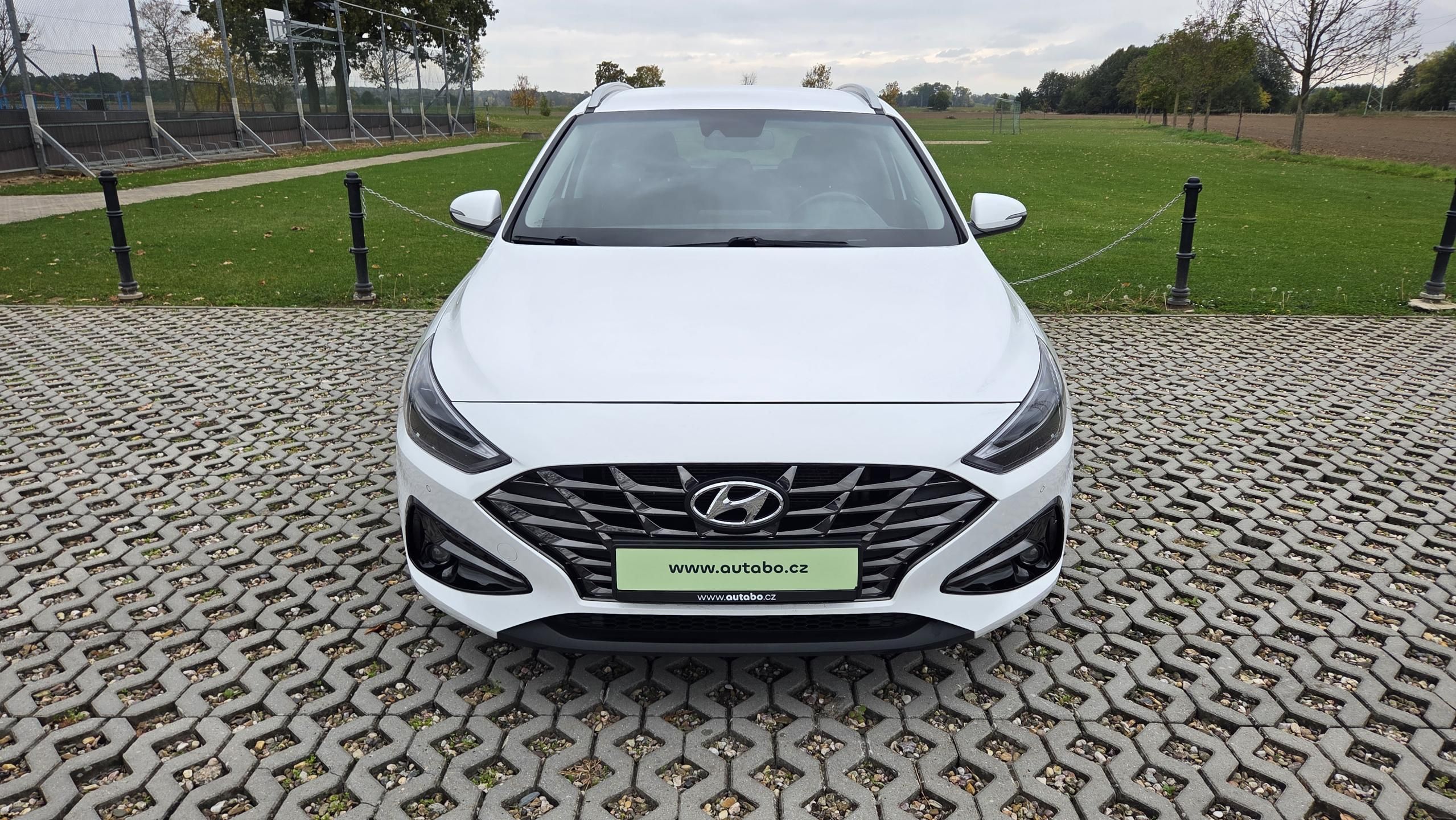Hyundai i30, 1.5T-GDI 117 kW, Smart CZ DPH - fotka 2