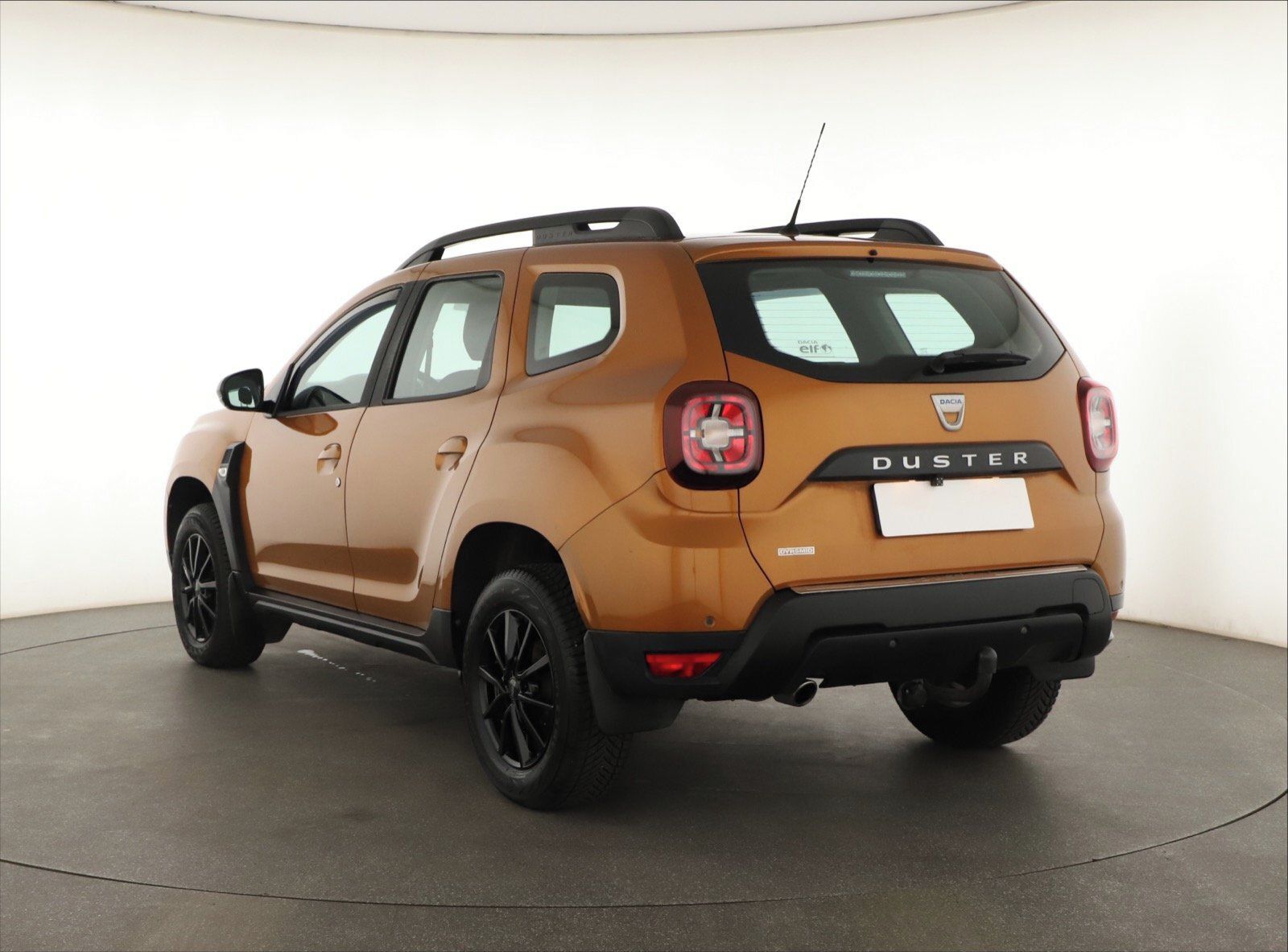 Dacia Duster, 1.5 dCi, Automat, ČR,1.maj - fotka 4