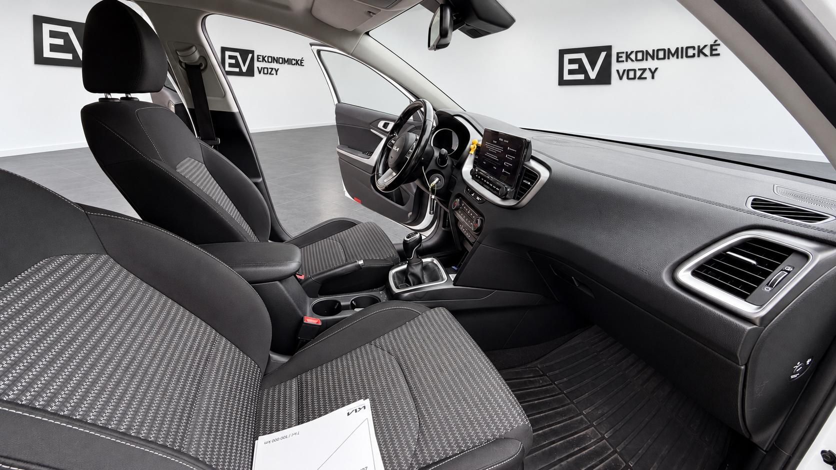 Kia Cee´d, 1.5 T-GDI,ČR,SERVIS,1 MAJITEL - fotka 2