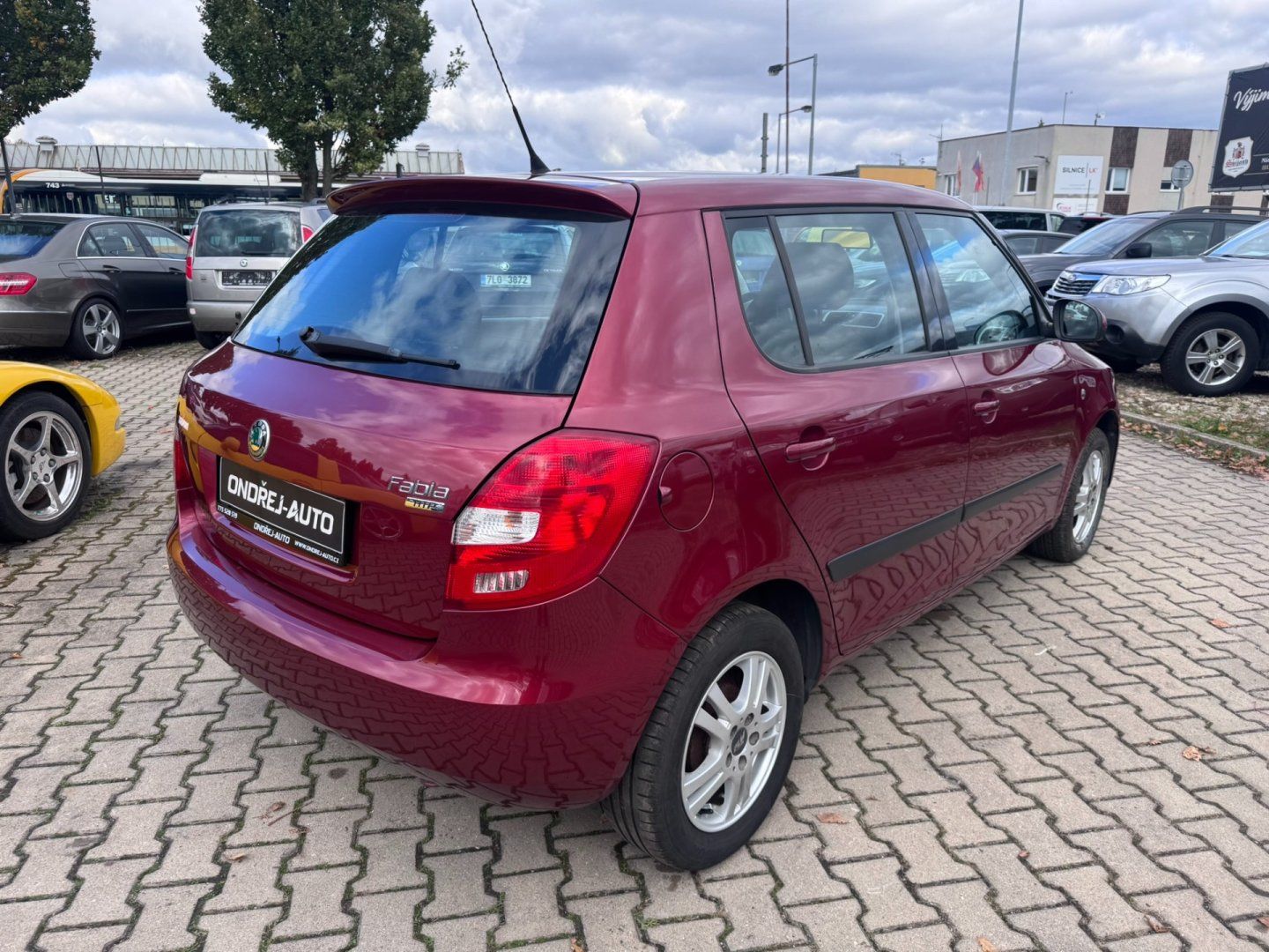 Škoda Fabia, 1,2 HTP 44 KW KILOMETRY - fotka 5