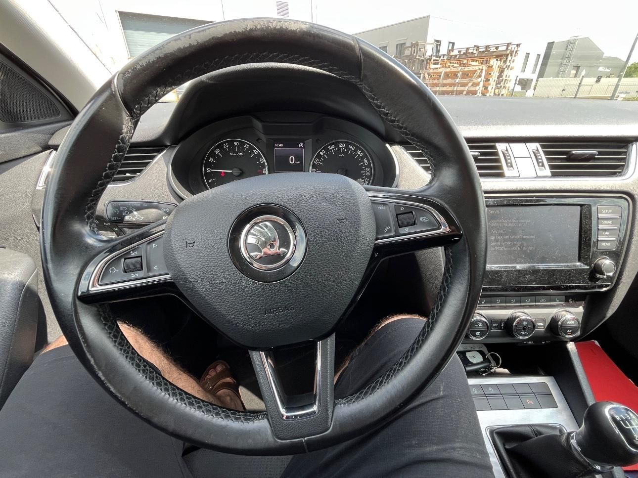 Škoda Octavia - fotka 4