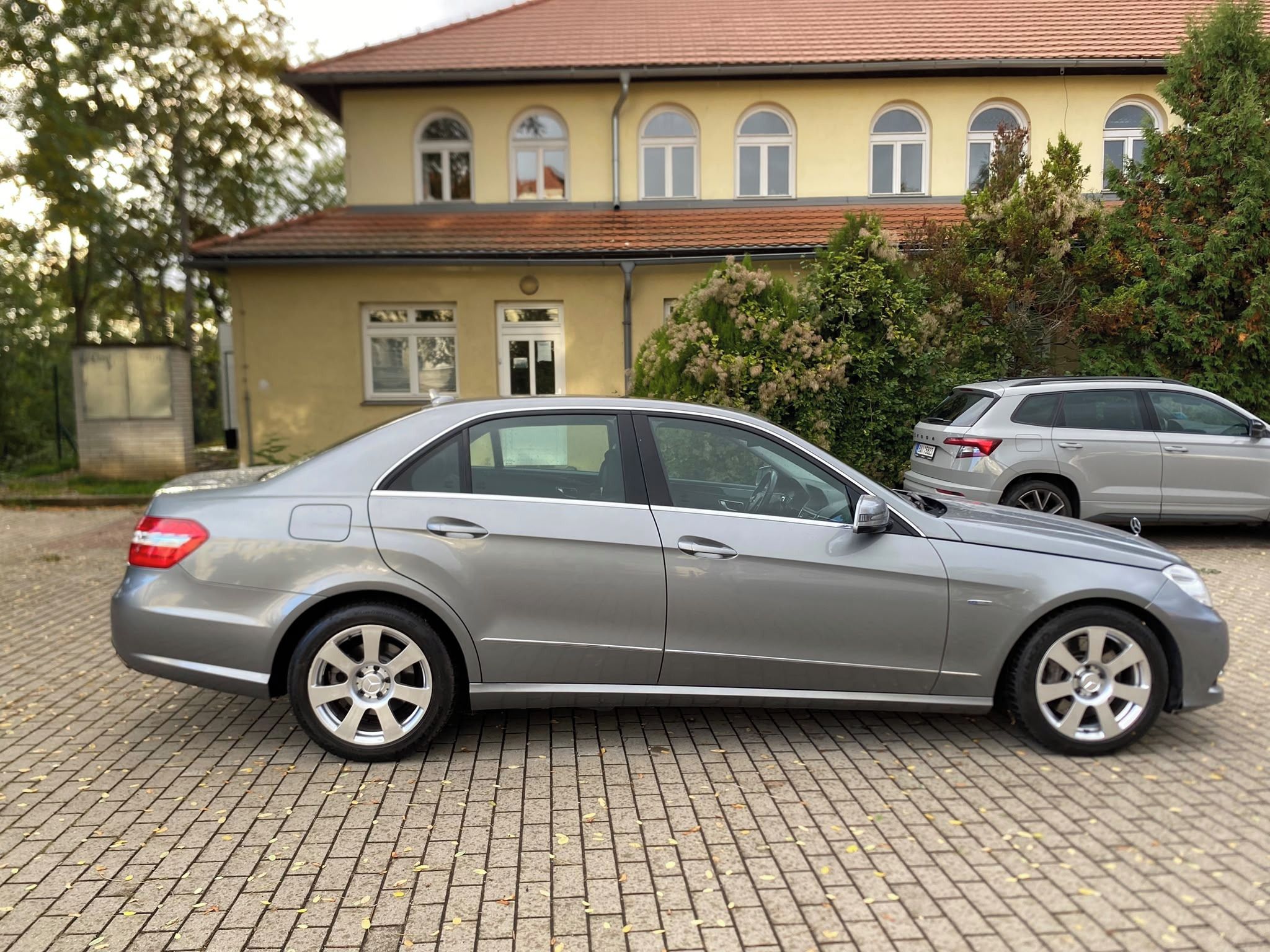 Mercedes-Benz Třídy E, Mercedes E350cdi - fotka 6