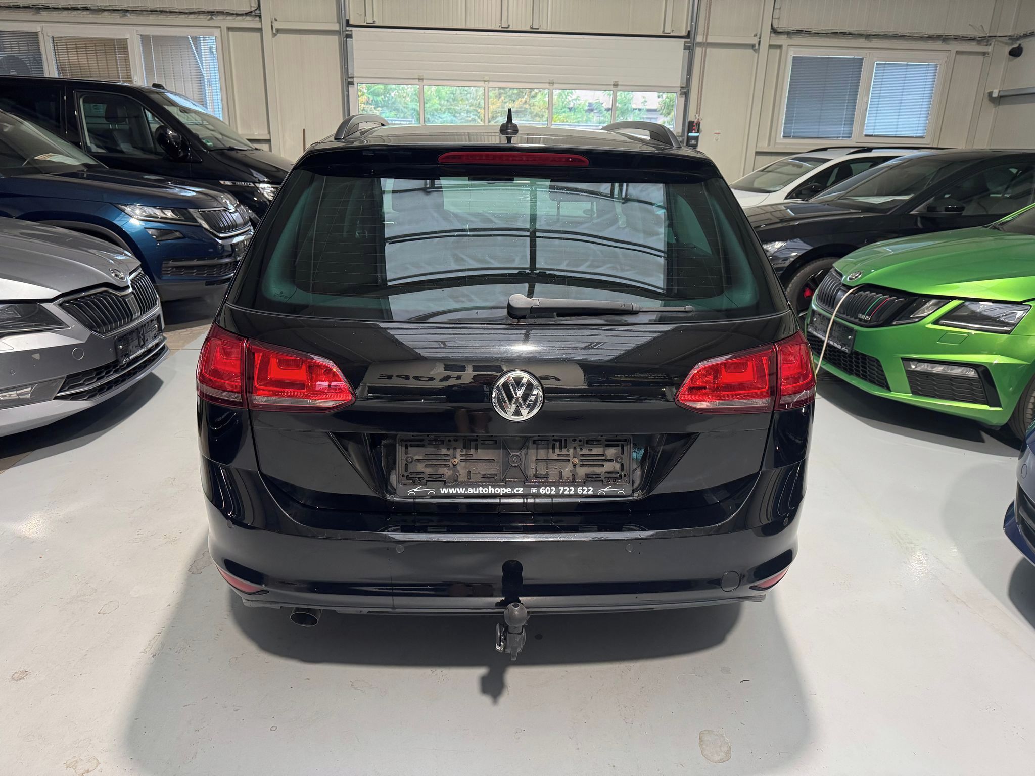 Volkswagen Golf, Variant 1,6 TDi Cup - fotka 5