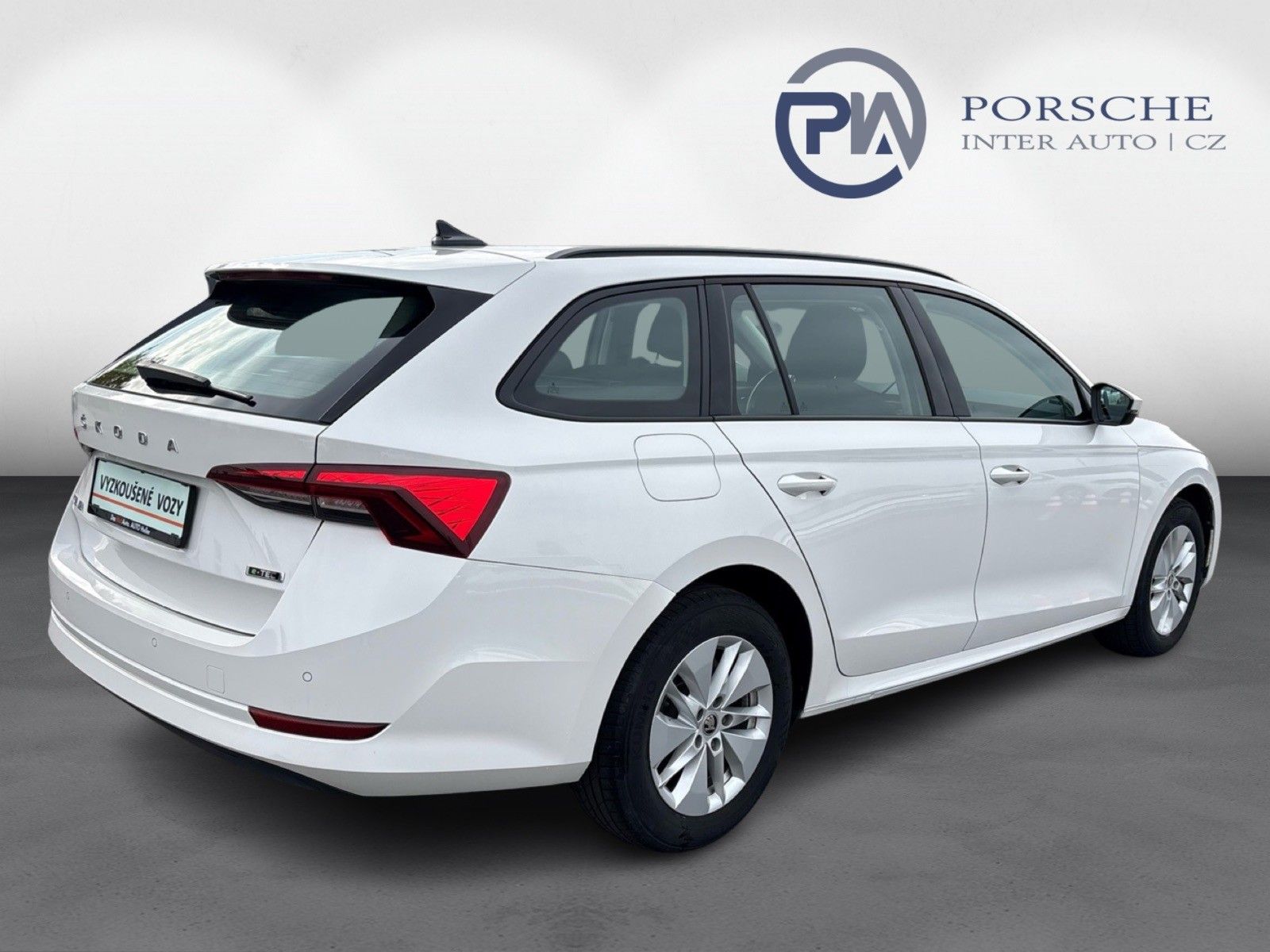 Škoda Octavia, Ambition 1.5 TSI 110kw DSG Com - fotka 2