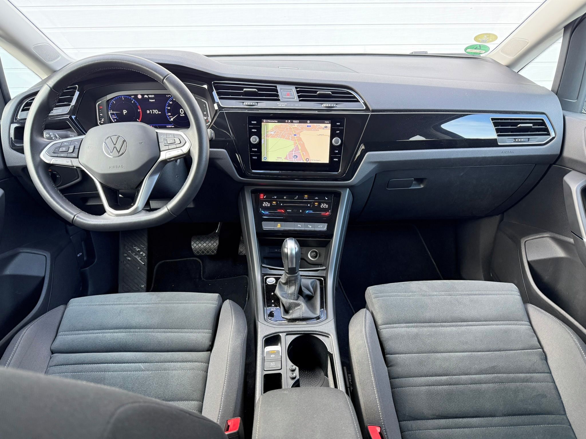Volkswagen Touran, 2.0TDI 110kW Highline 7m NT TZ - fotka 5