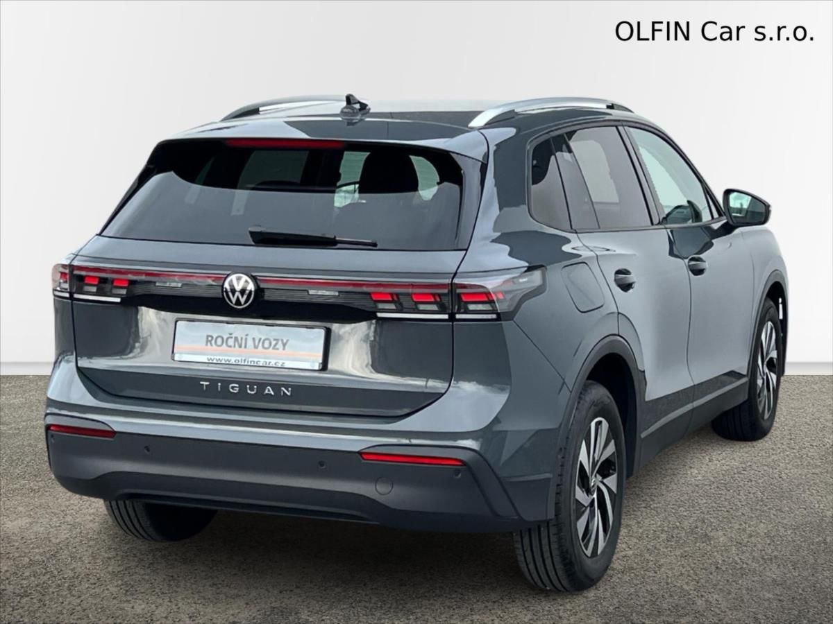 Volkswagen Tiguan, 2,0 TDi 110kW 7DSG PEOPLE - fotka 2