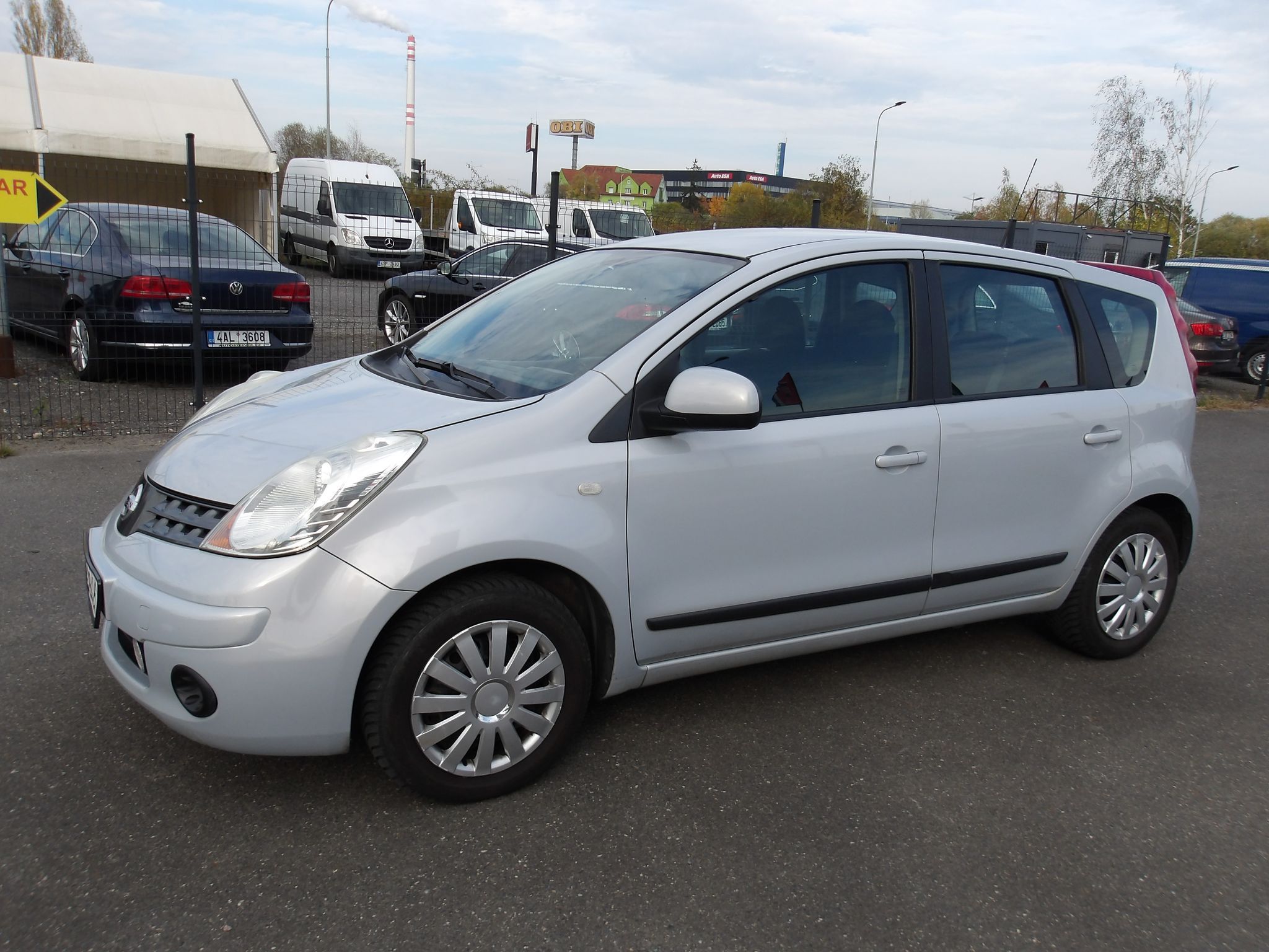 Nissan Note, 1,6i KRASAVEC !!! 2xklíč. - fotka 4