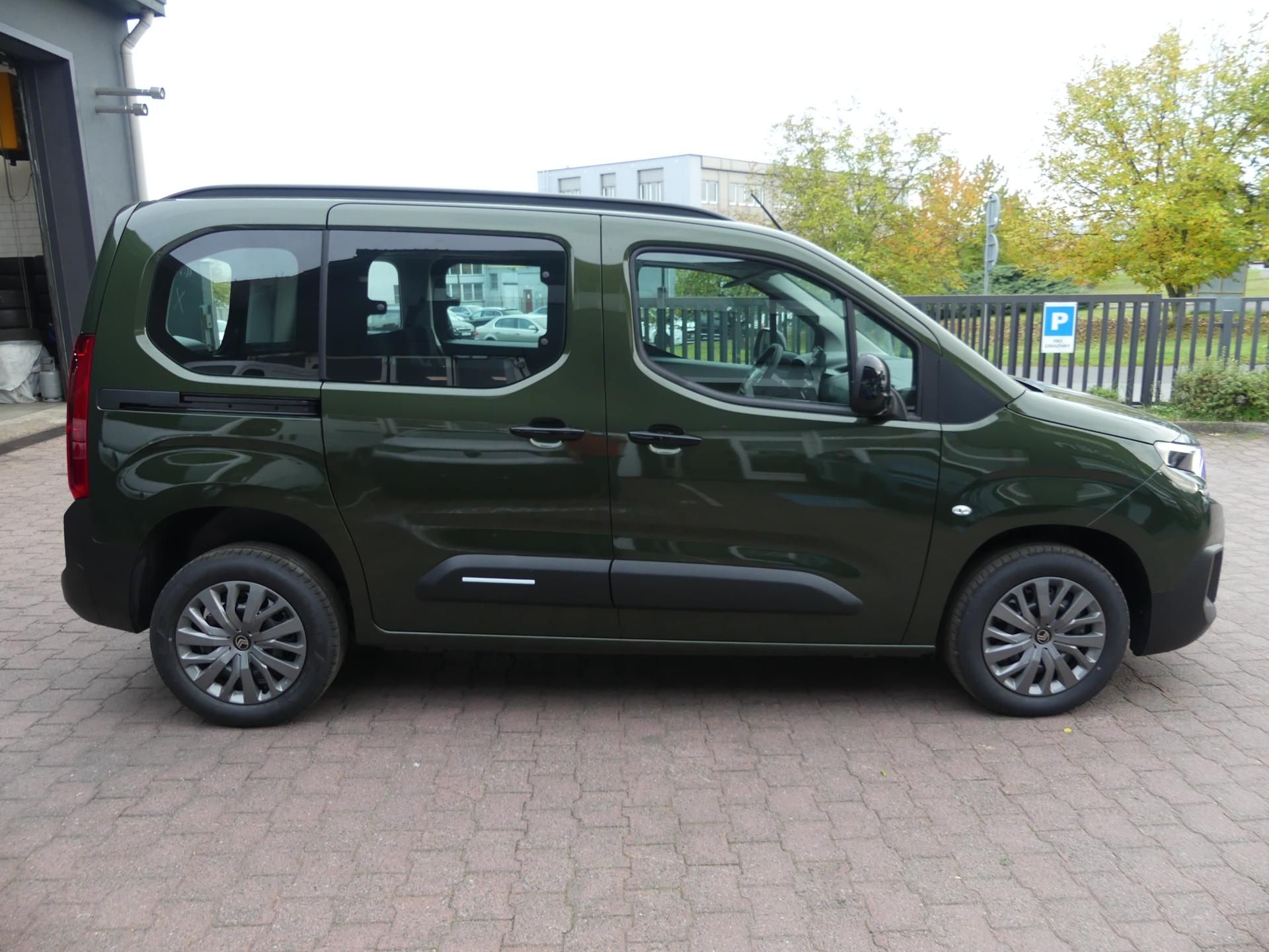 Citroën Berlingo, PLUS PROFI Petrol 110k Manual - fotka 4
