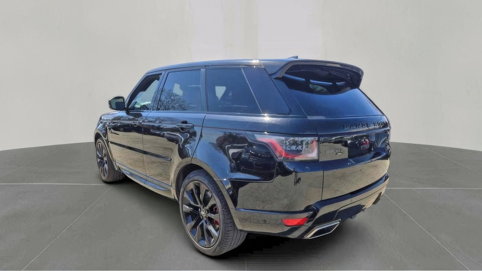 Land Rover Range Rover Sport, Auto na cestě - fotka 3