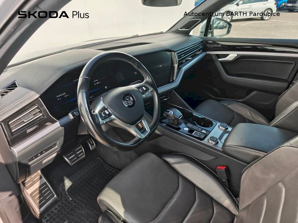Volkswagen Touareg, V6 / 3,0 TDI / 210 kW / R-line - fotka 5
