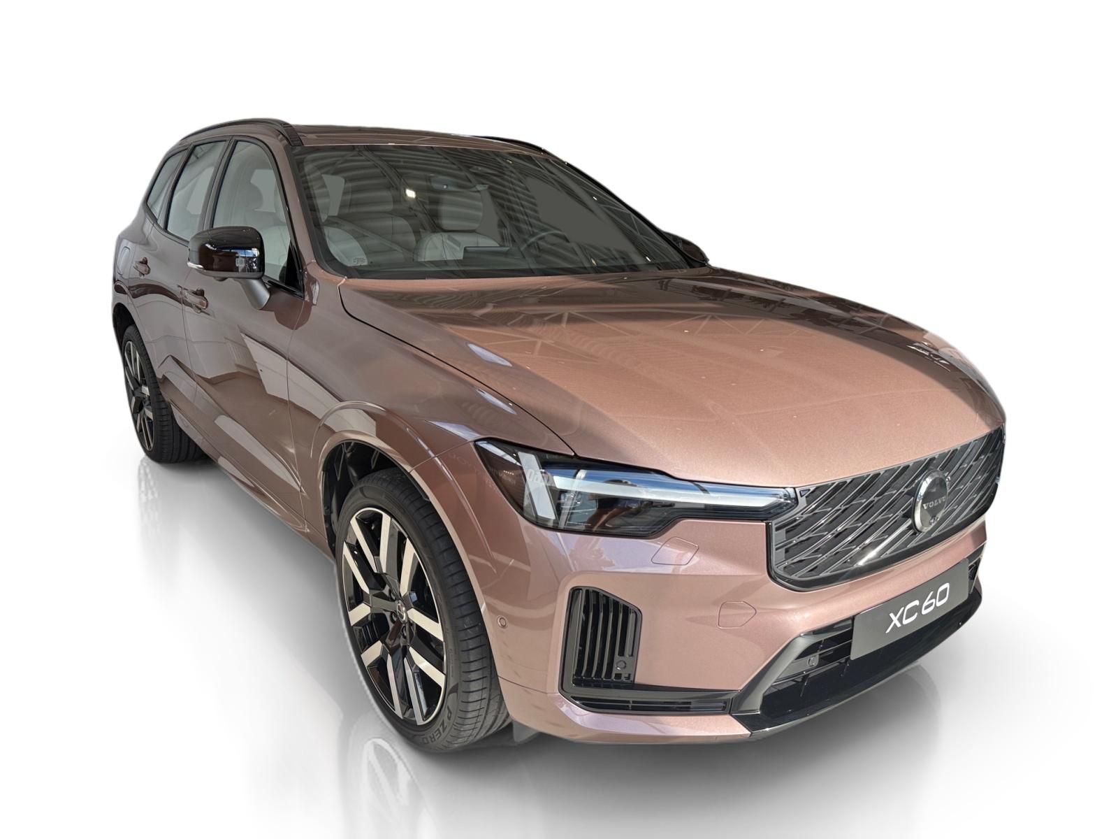 Volvo XC60, T6 AWD XLR ULTRA DARK Execut. - fotka 3