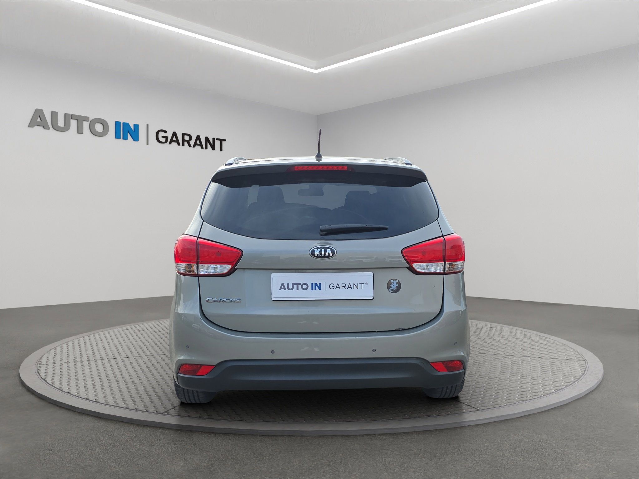Kia Carens, 1.6 GDi 99kW, DPH, 1. Maj. - fotka 6