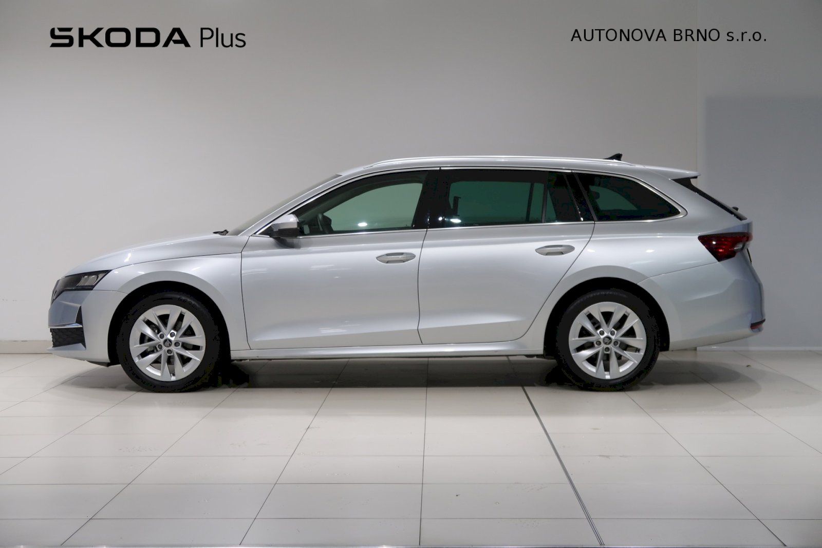 Škoda Octavia, 1.5 TSi 110kW Top Selection - fotka 3
