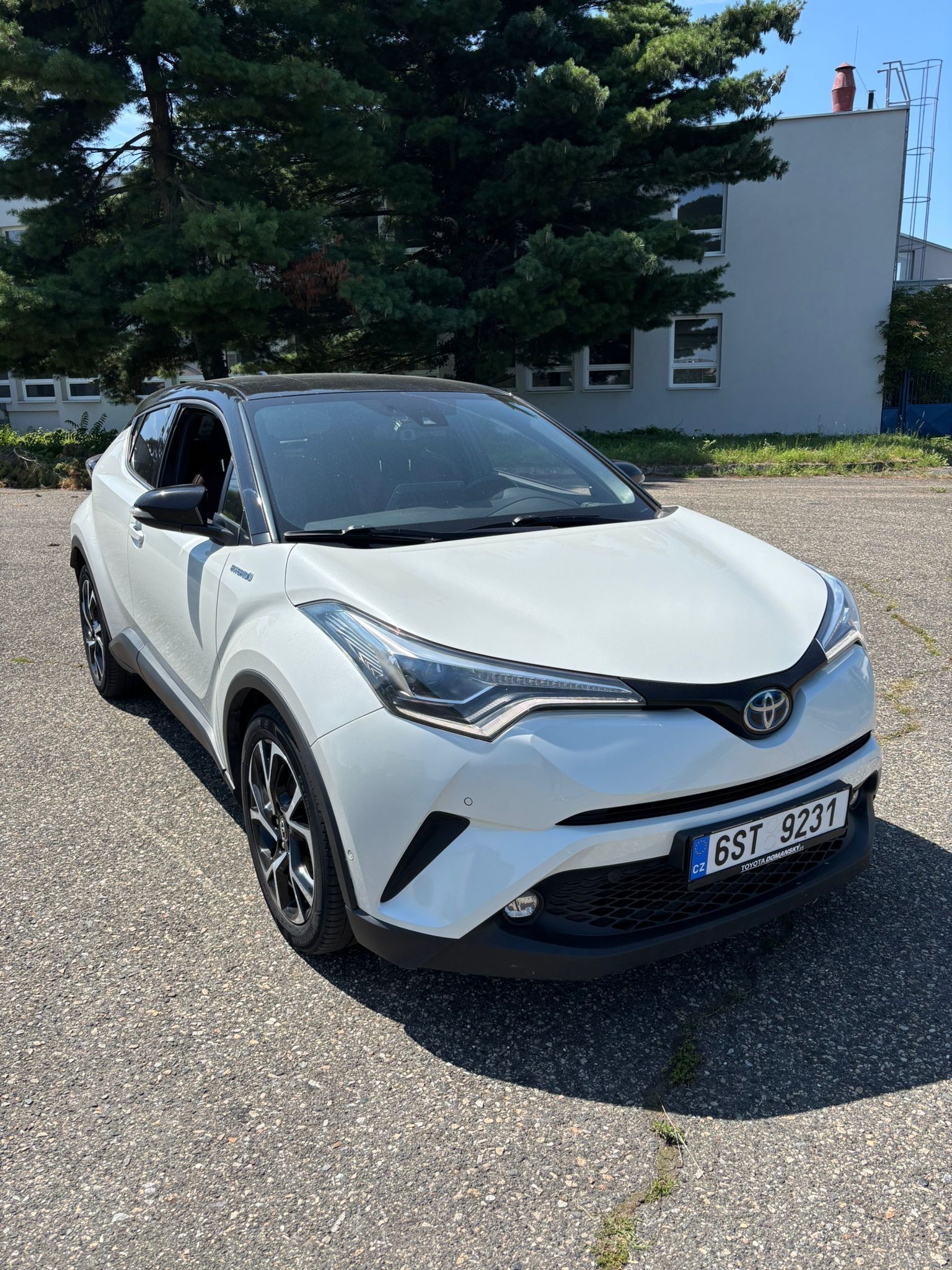 Toyota C-HR, Toyota CHR 1,8 hybrid