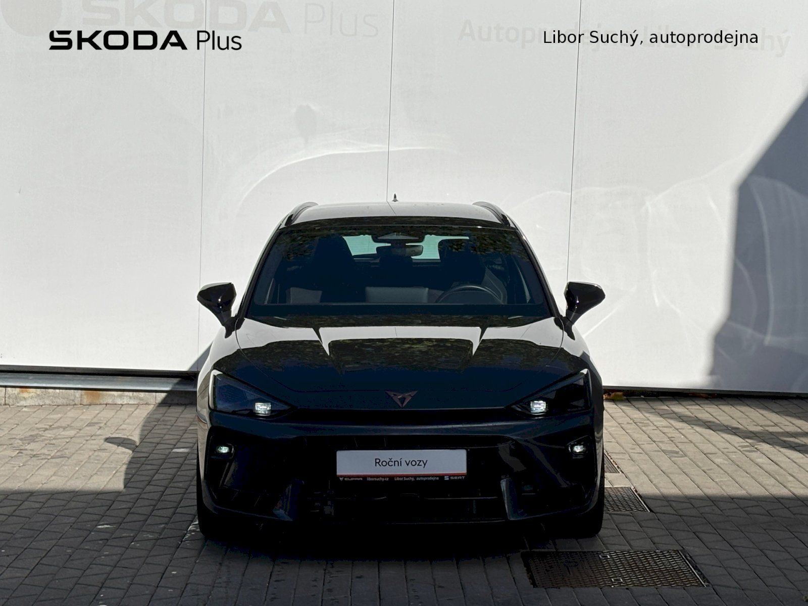 Cupra Leon, SP 1.5 eTSI 110 kW DSG - fotka 4