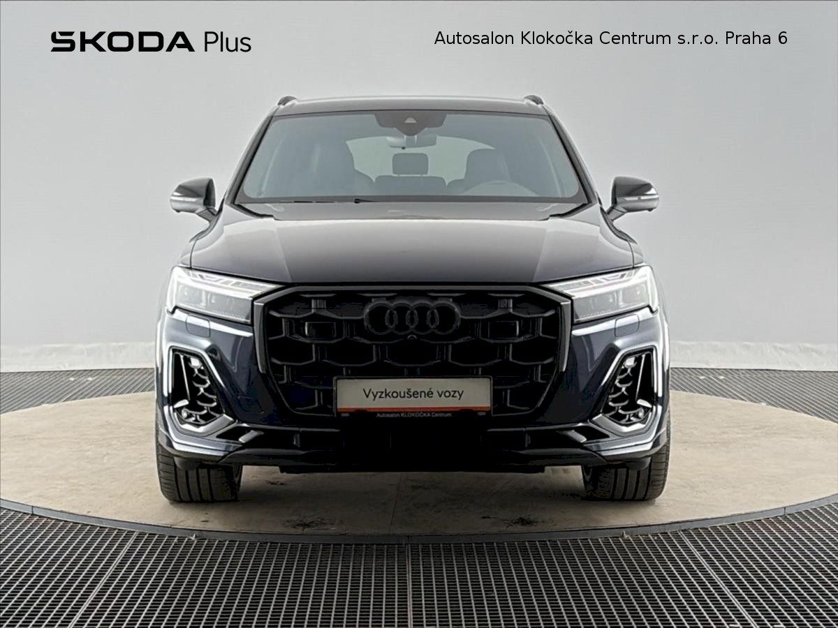 Audi Q7, 60TFSI e360 kW S-line Quattro - fotka 4