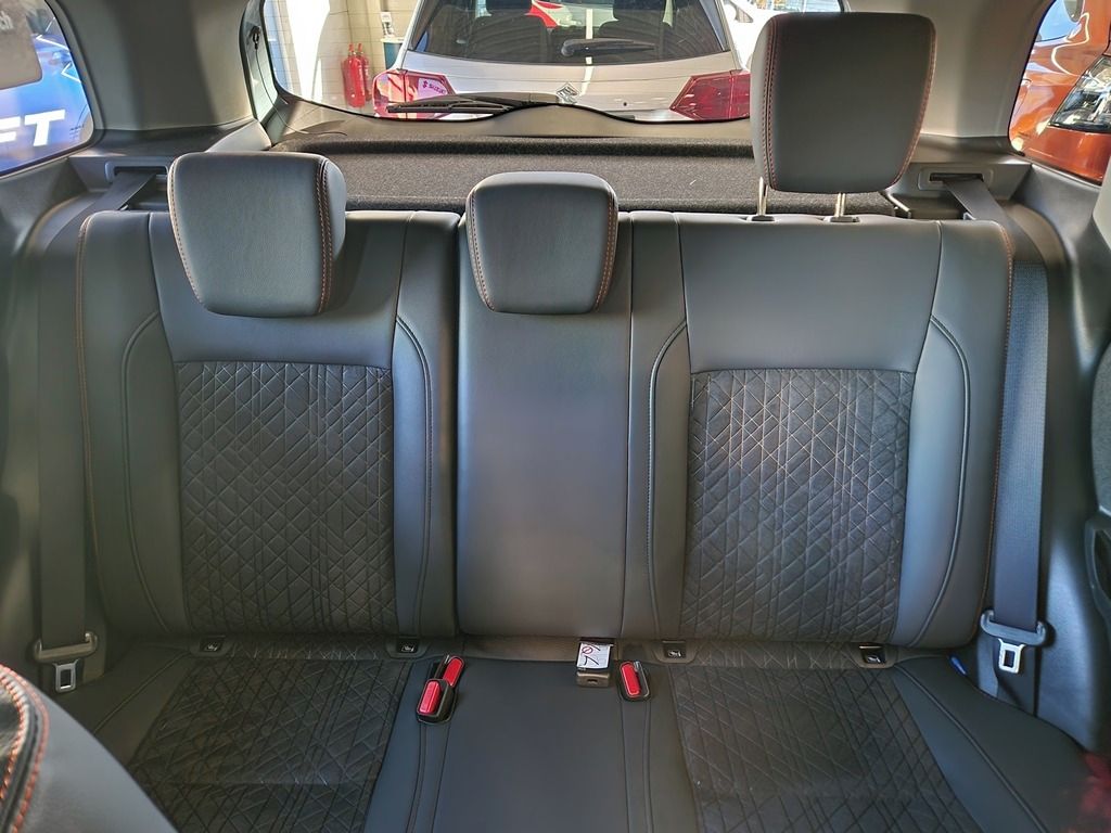 Suzuki Vitara, VITARA 1,4 Elegance BlackEdit. - fotka 5