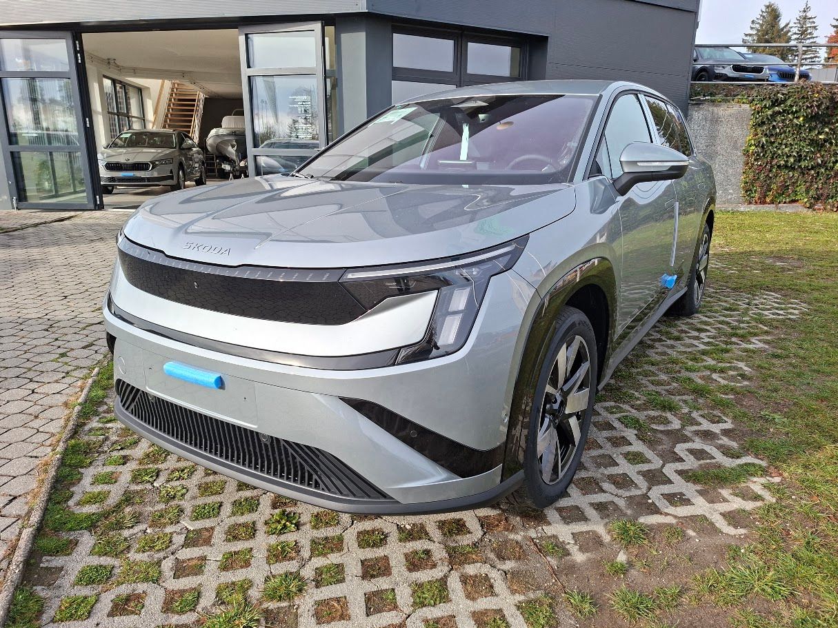 Škoda Peaq, 90x 220 kW 4x4 Exclusive 7míst - fotka 2
