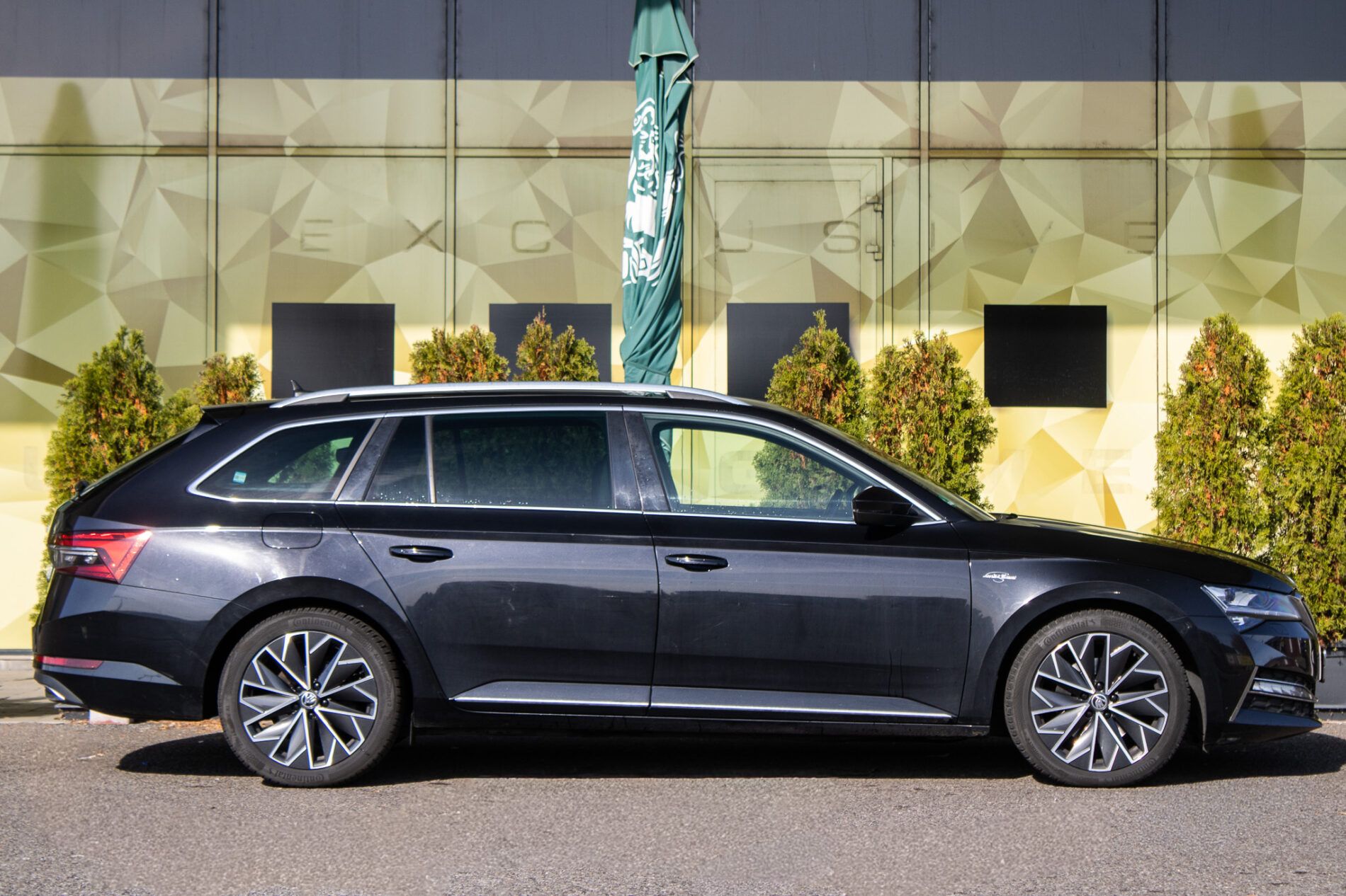 Škoda Superb - fotka 4