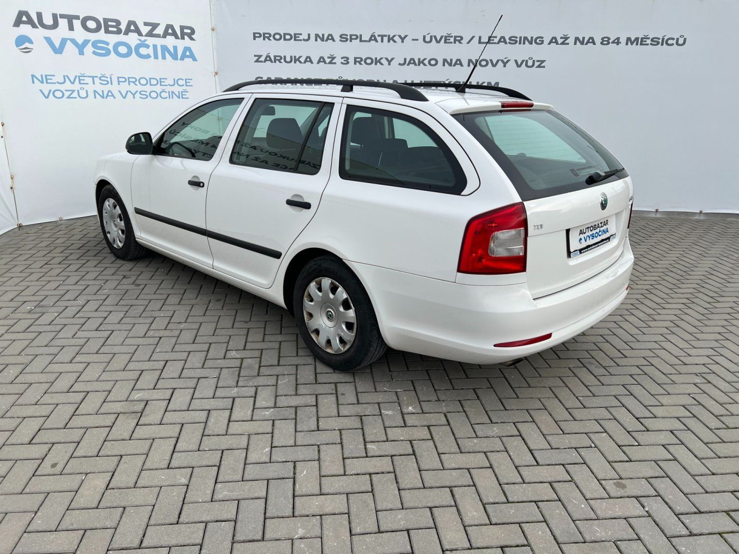 Škoda Octavia, 1.6TDi 77kW! 2x kola! - fotka 6