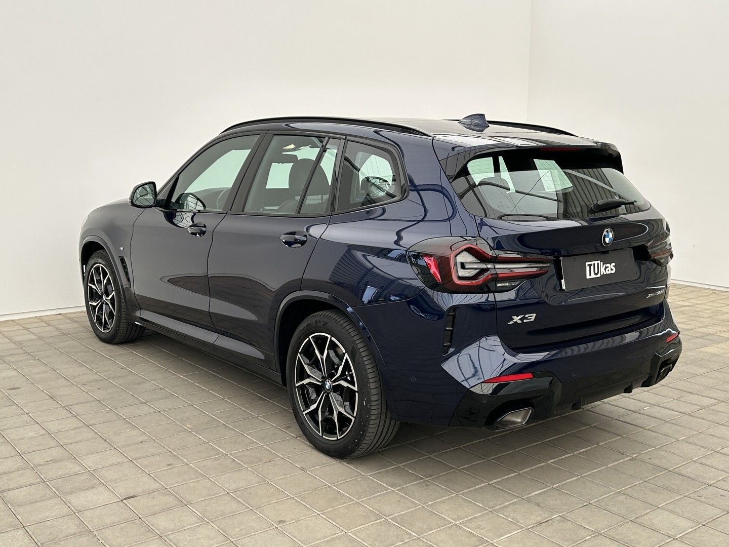 BMW X3, 3.0D 210kW 4x4  XDrive - fotka 3