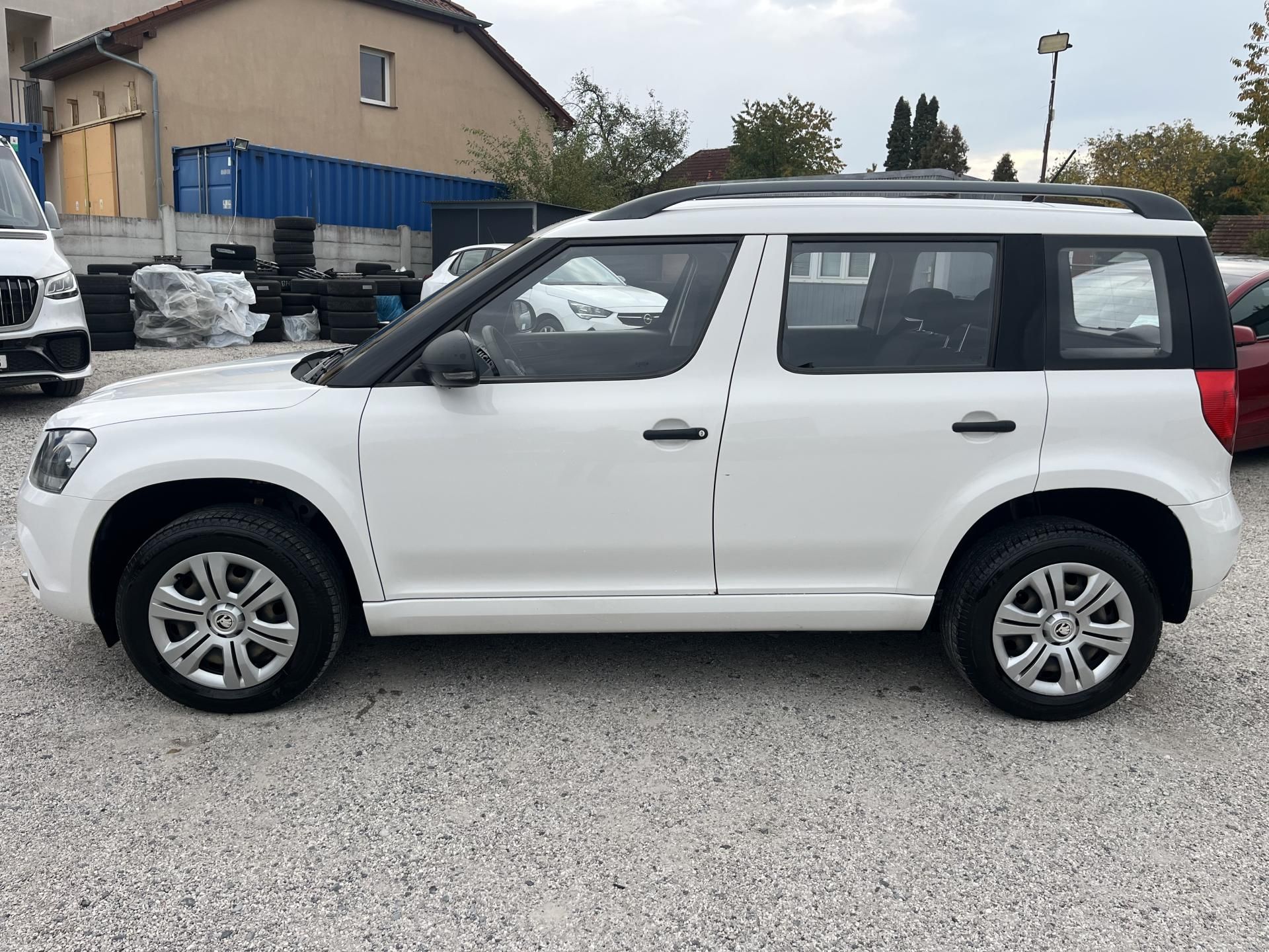 Škoda Yeti, 1.2TSi 81kw Klima, Tažné - fotka 4