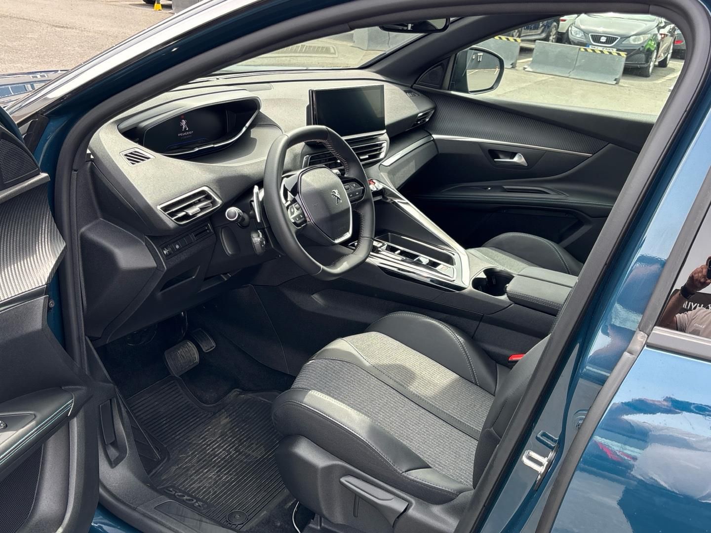 Peugeot 5008, 1.5 BlueHDi / 96 kW Allure Pac - fotka 6