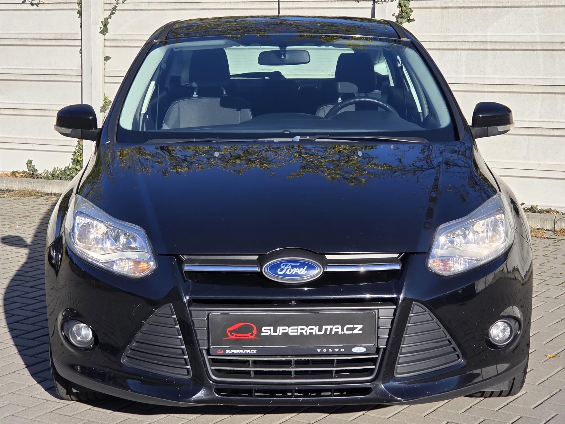 Ford Focus, 1,6 Ti-VCT Tažné z. ČR 2.maj 1 - fotka 2