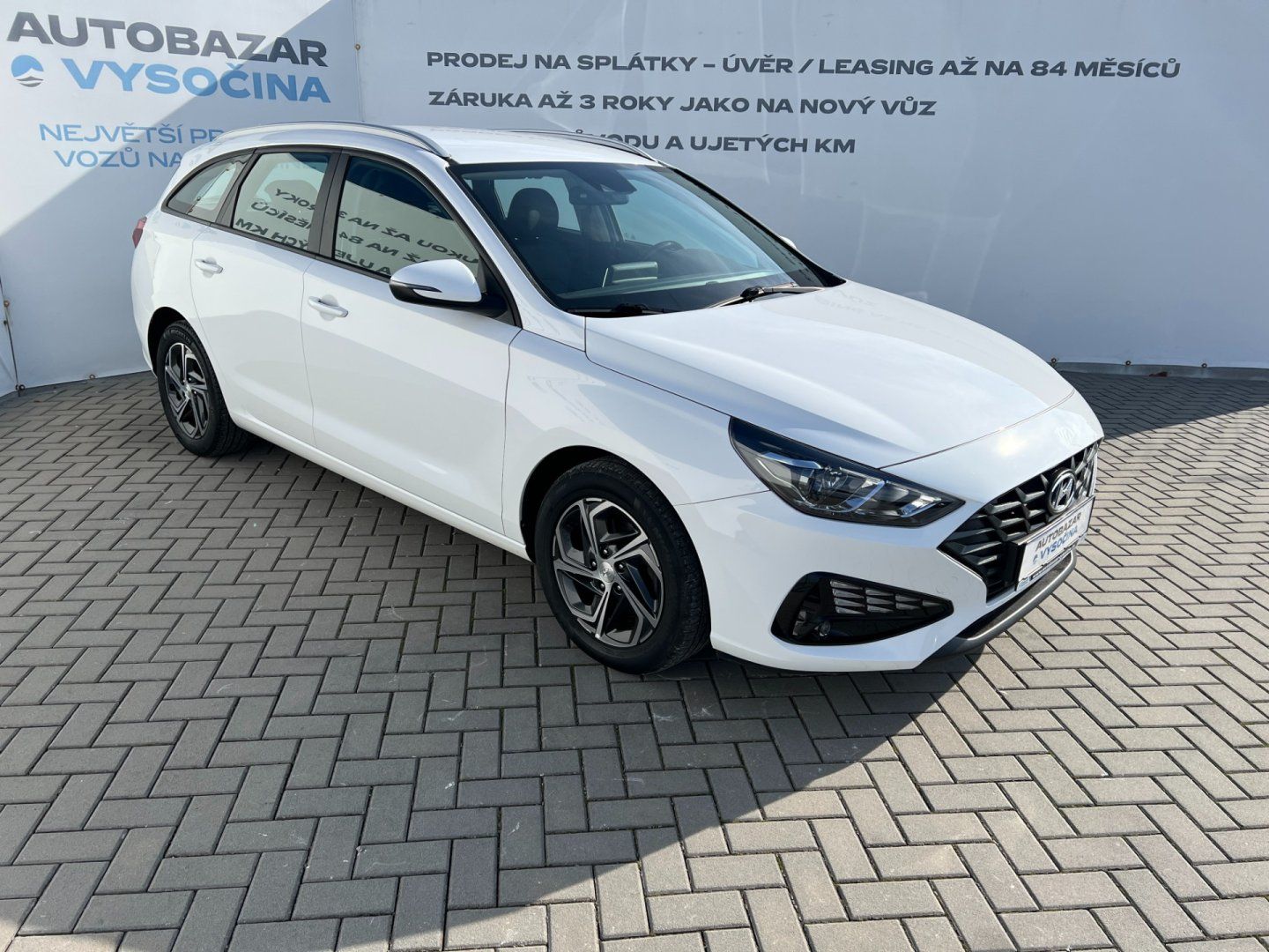 Hyundai i30, Com.1.0T-GDi Comfort! ČR+1maj. - fotka 3