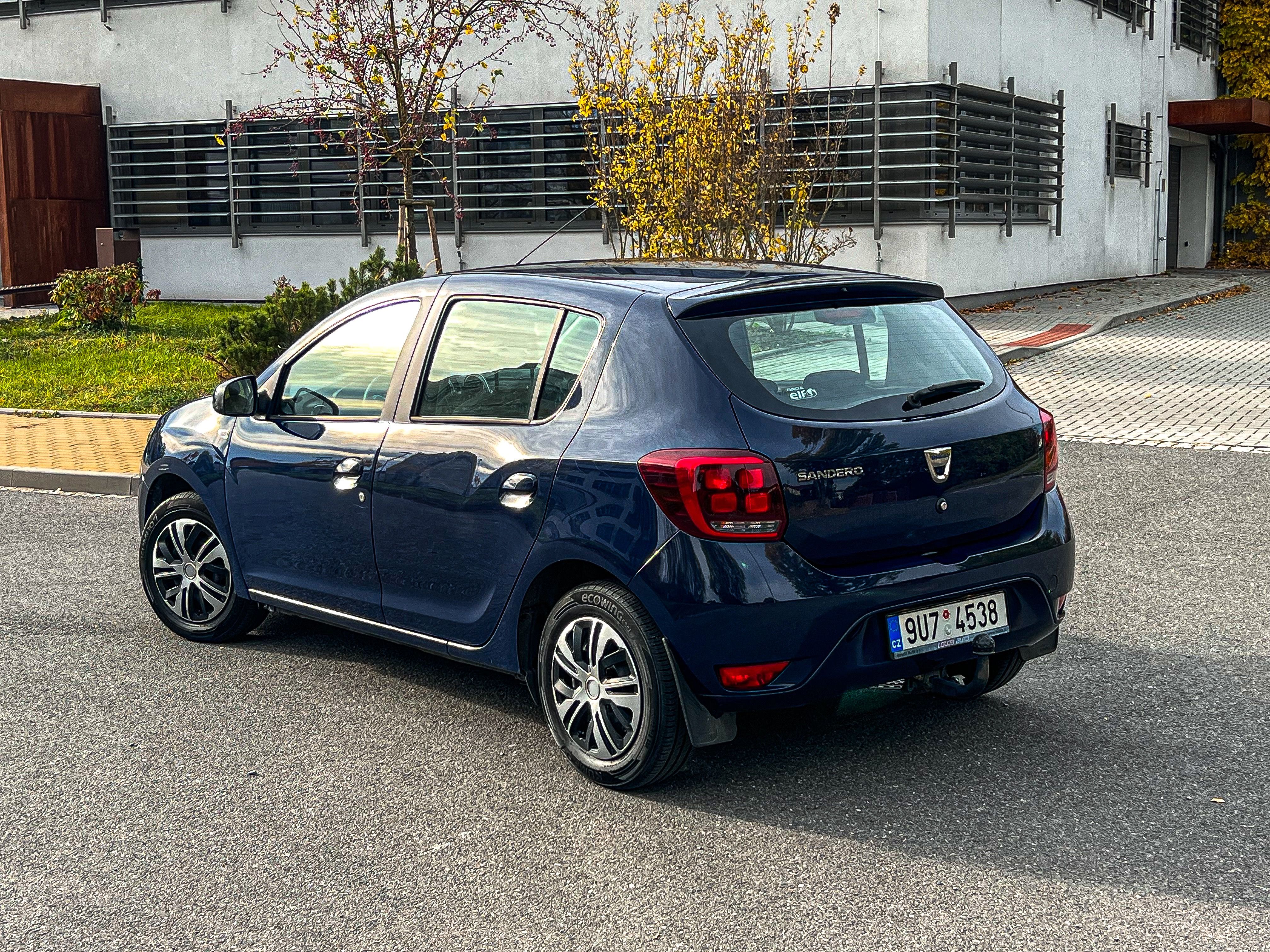 Dacia Sandero, Najeto 63 000 Km, tažné, klima - fotka 5