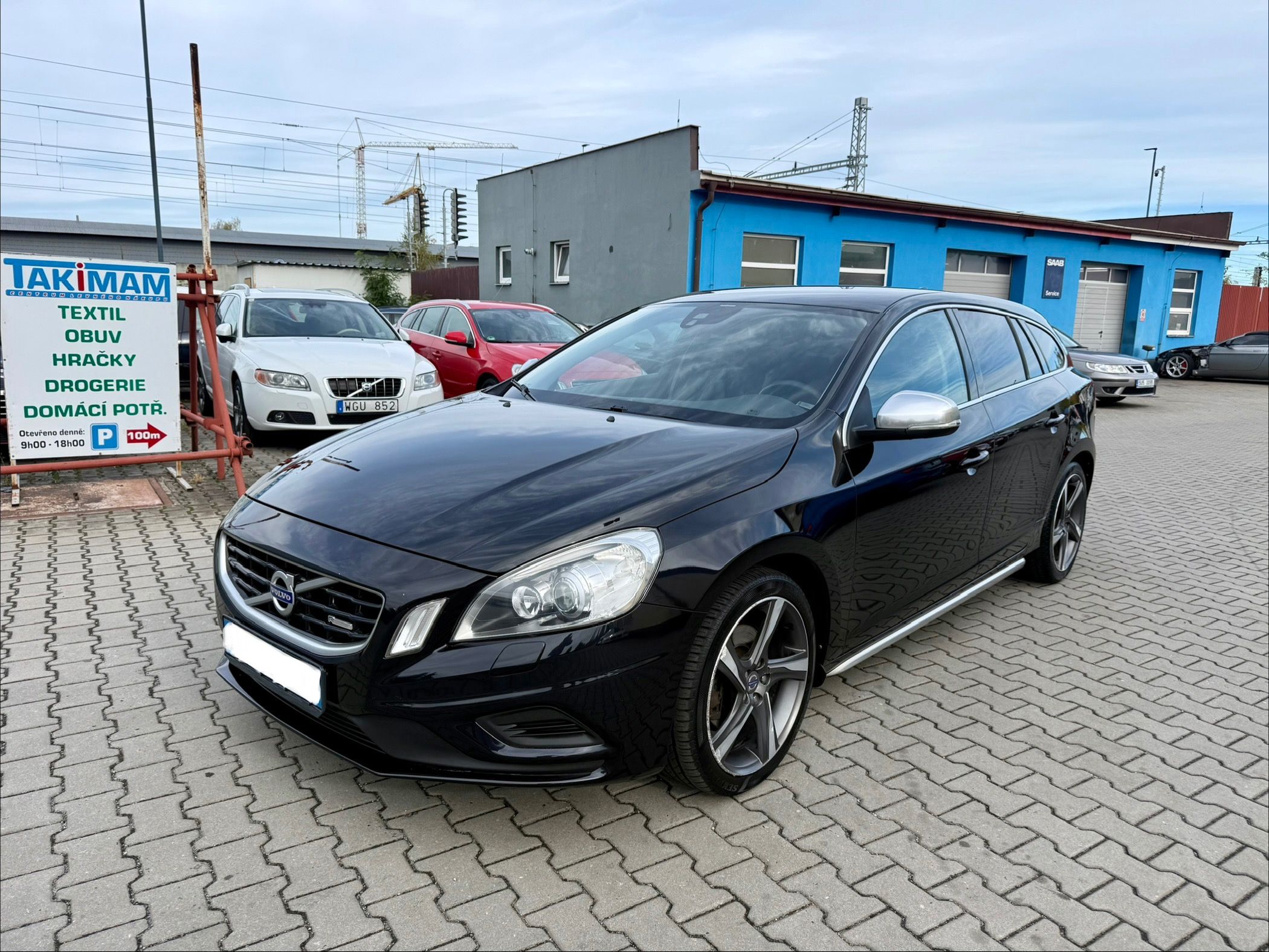 Volvo V60, 2.0 D4 R-Design 5. valec, DPH