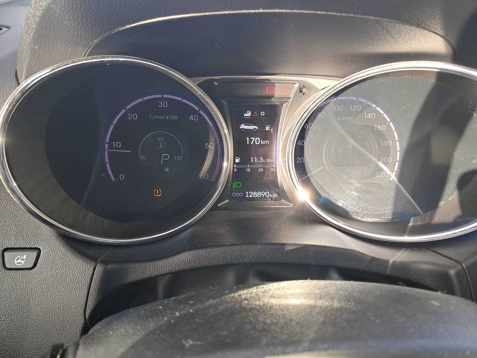 Hyundai ix35, 2.0 CRDi, 4X4, Automat - fotka 3